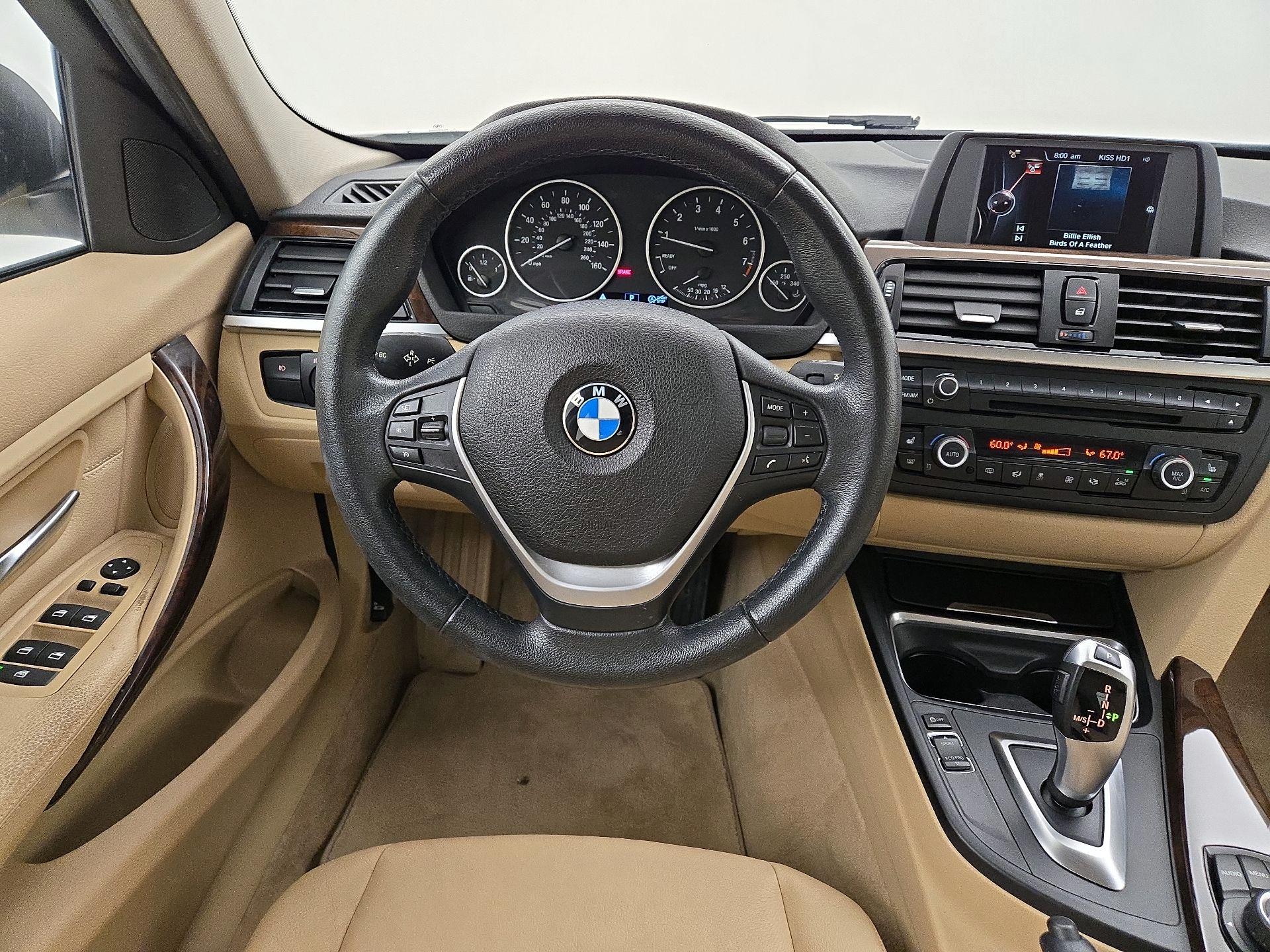 Thumbnail: 2015 BMW 3 Series - 10