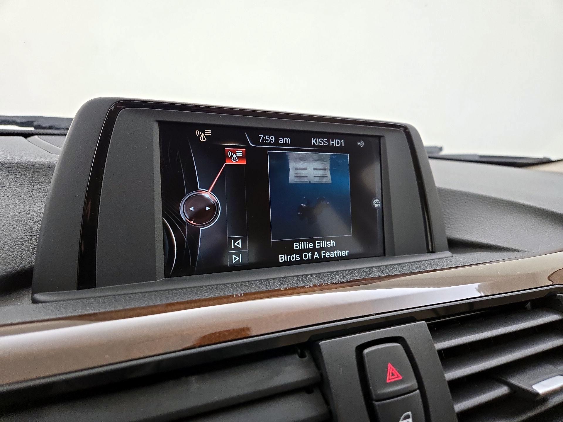 Thumbnail: 2015 BMW 3 Series - 14