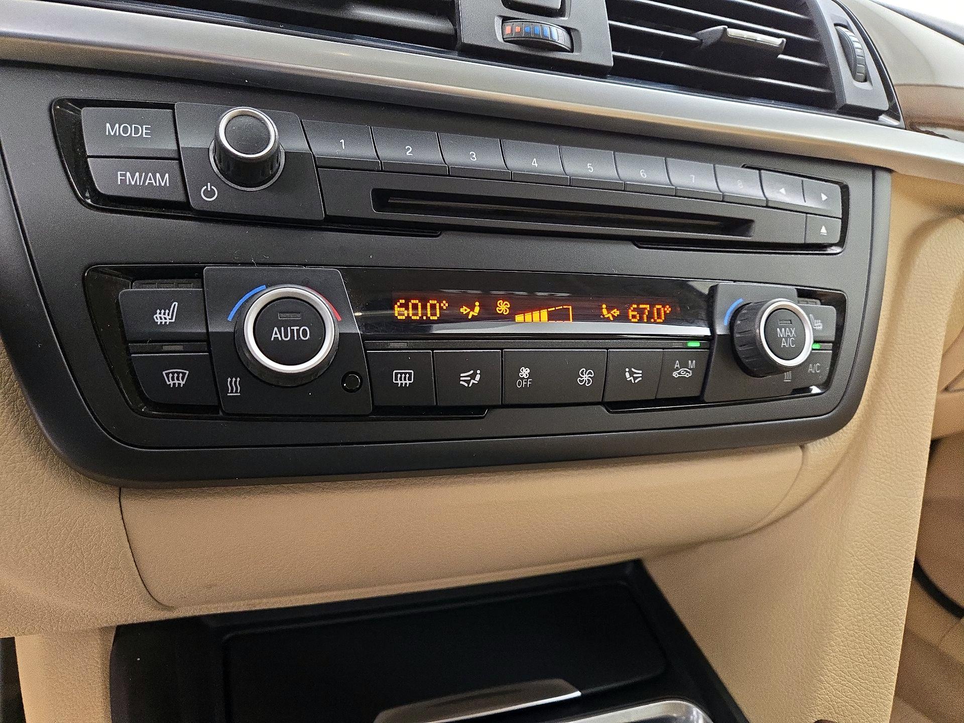 Thumbnail: 2015 BMW 3 Series - 15