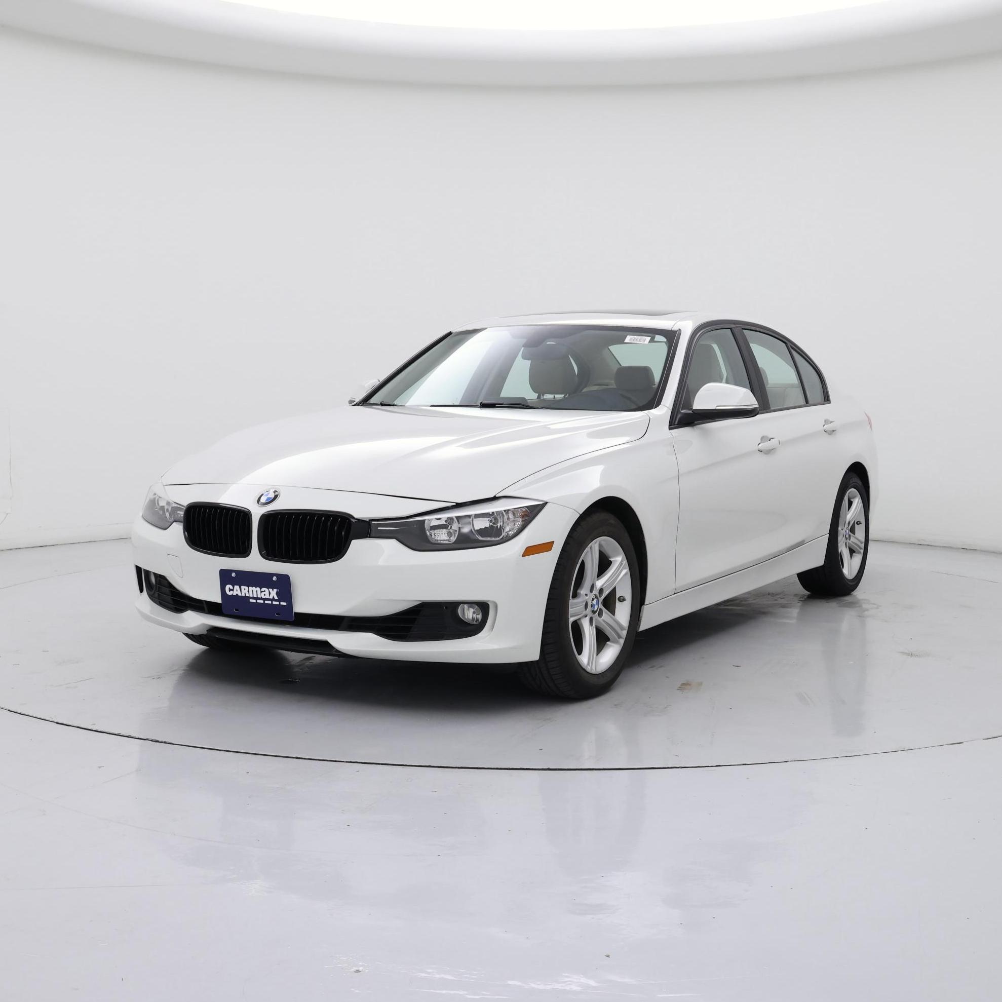 Thumbnail: 2015 BMW 3 Series - 4