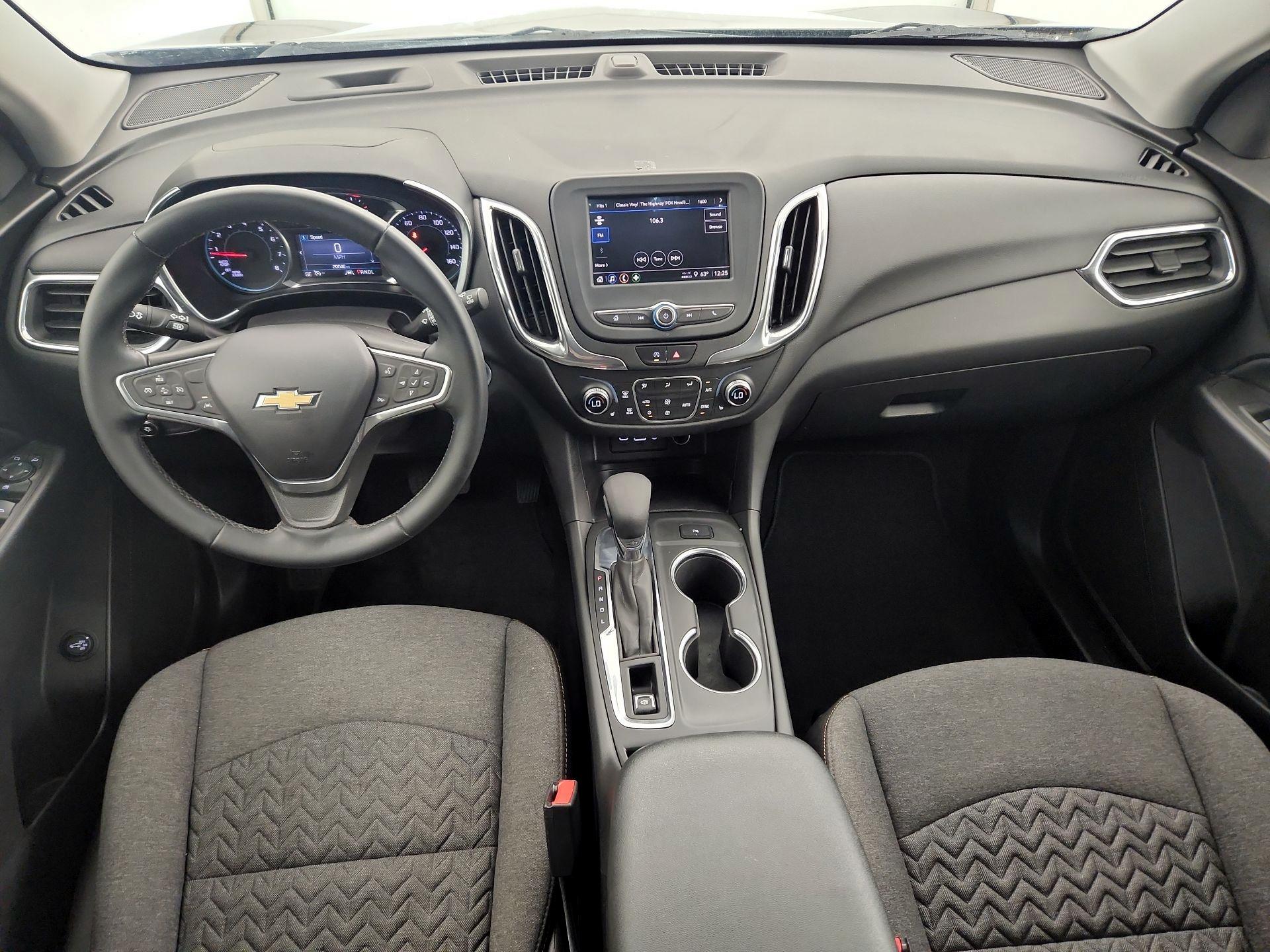 Thumbnail: 2023 Chevrolet Equinox - 9