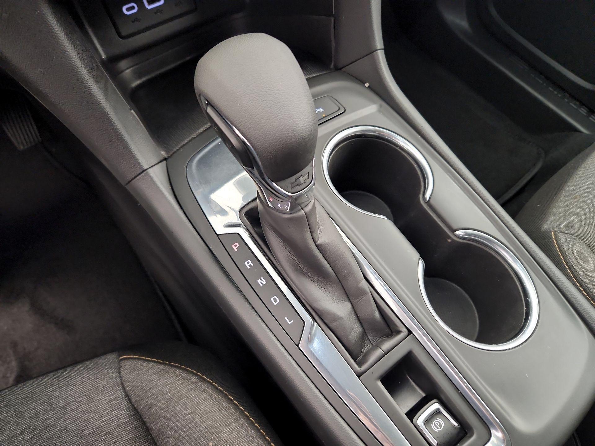 Thumbnail: 2023 Chevrolet Equinox - 17