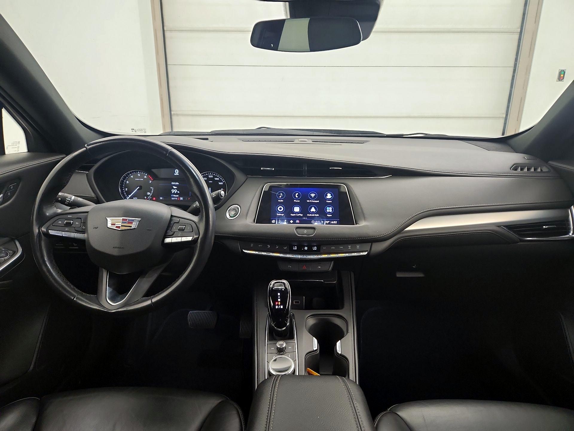 Thumbnail: 2023 Cadillac XT4 - 9