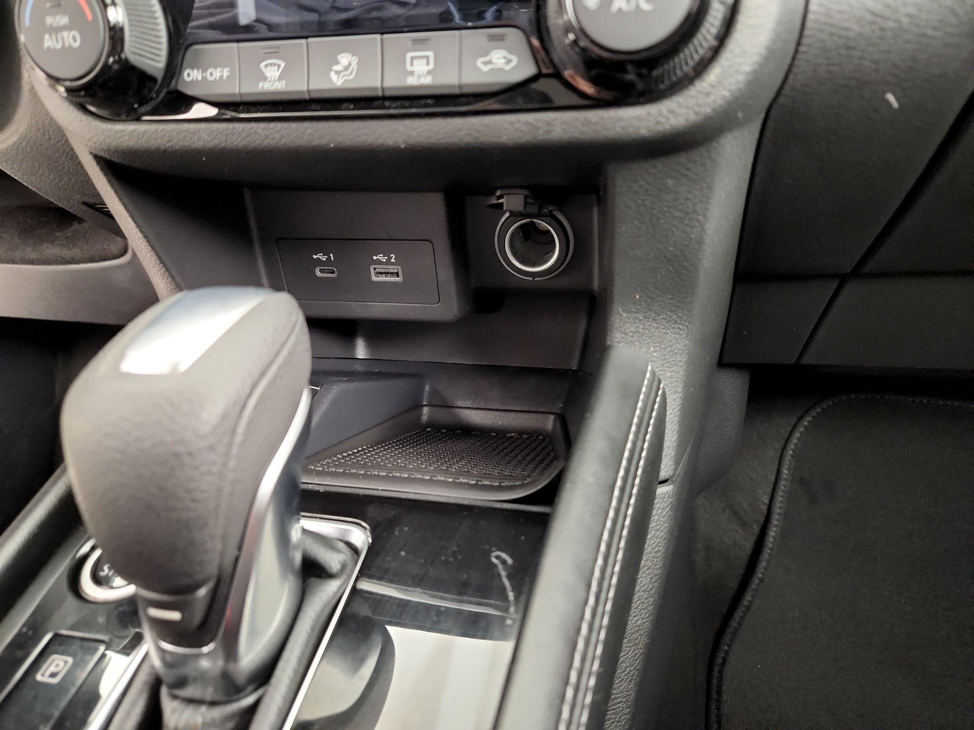 Thumbnail: 2023 Nissan Kicks - 18