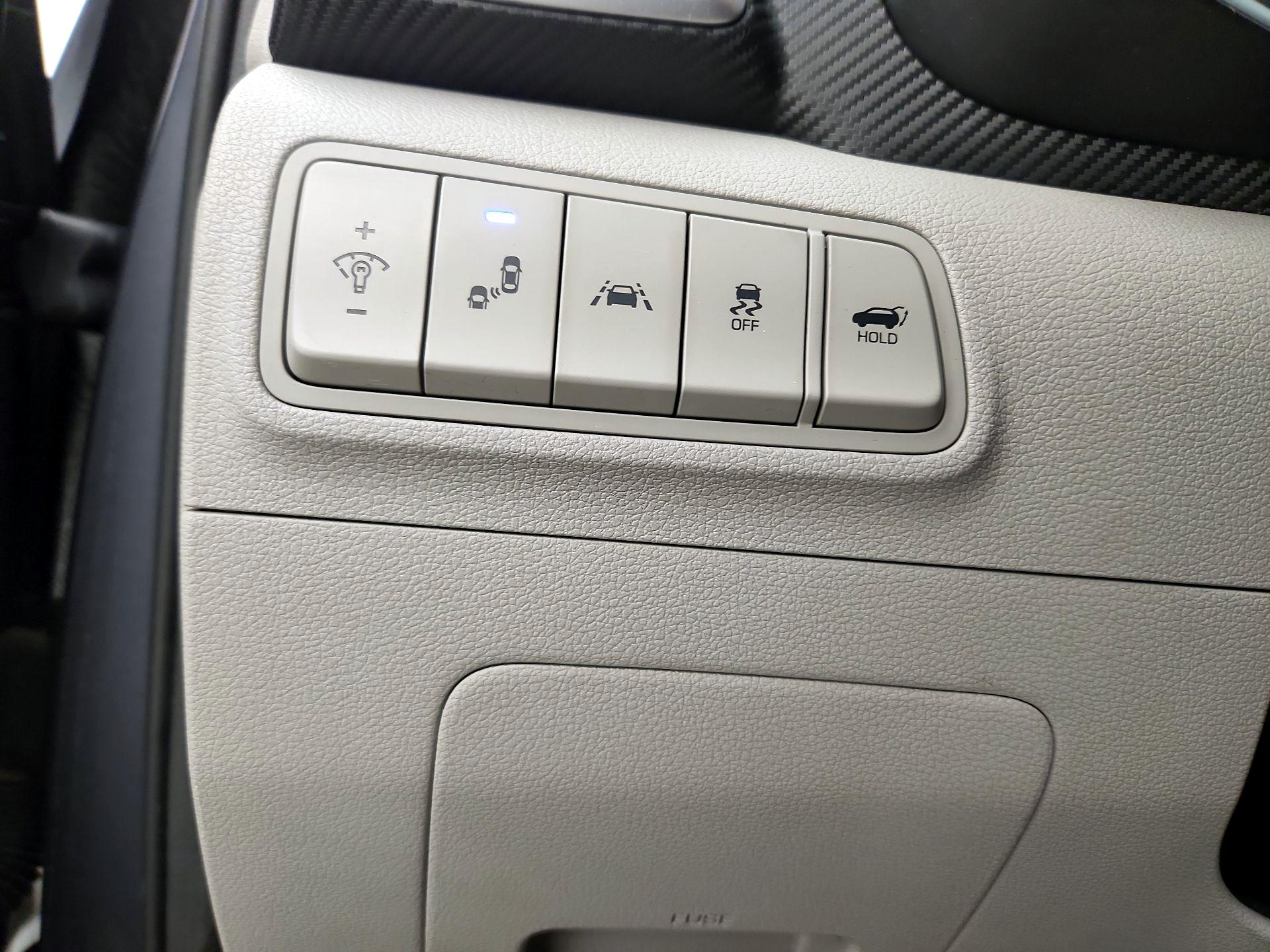 Thumbnail: 2021 Hyundai Tucson - 13