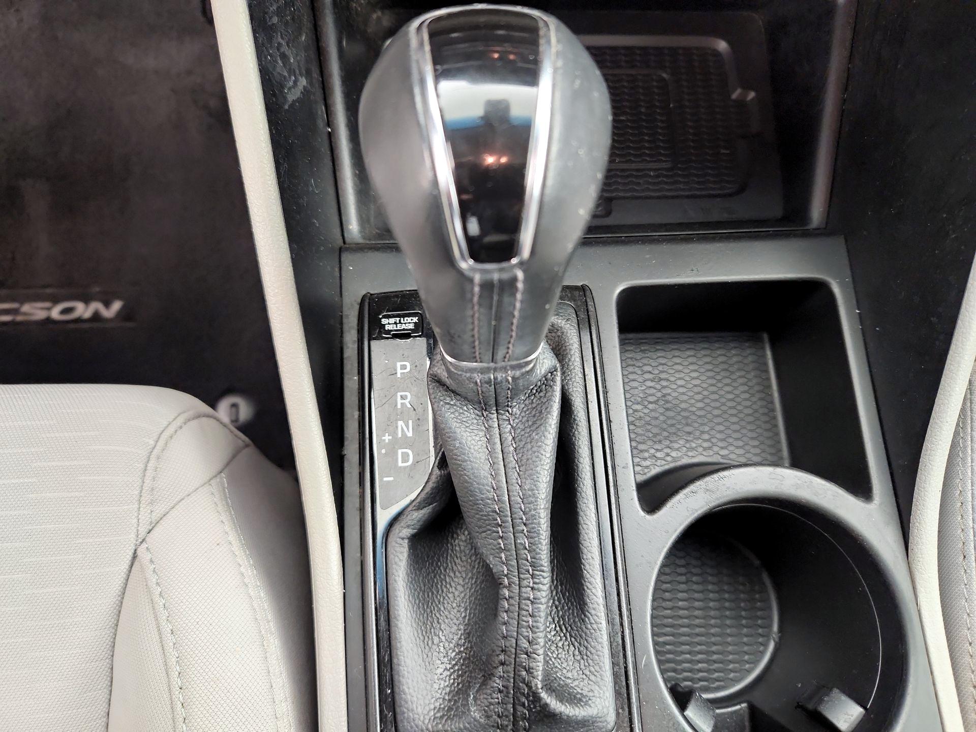 Thumbnail: 2021 Hyundai Tucson - 17