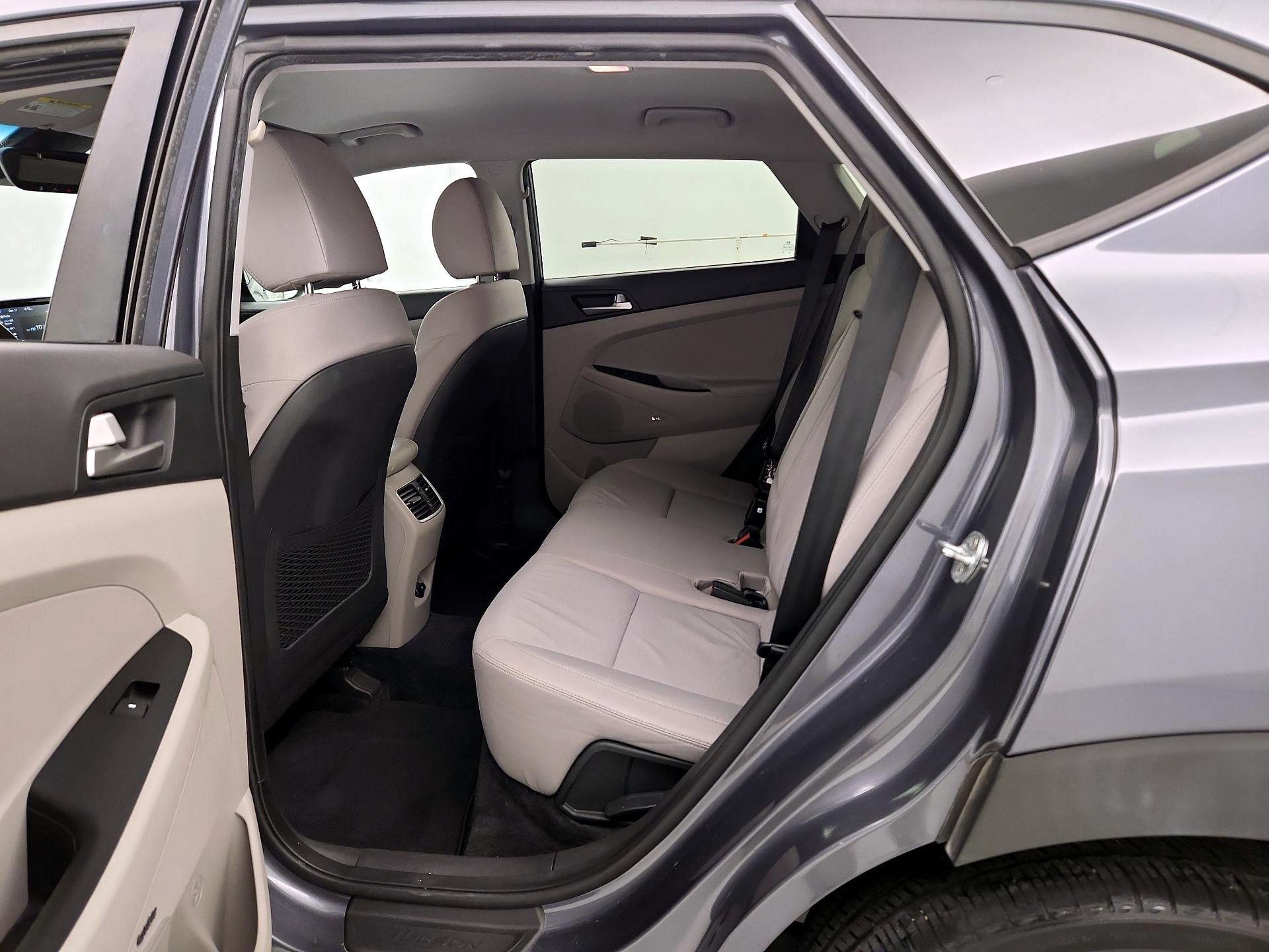 Thumbnail: 2021 Hyundai Tucson - 19