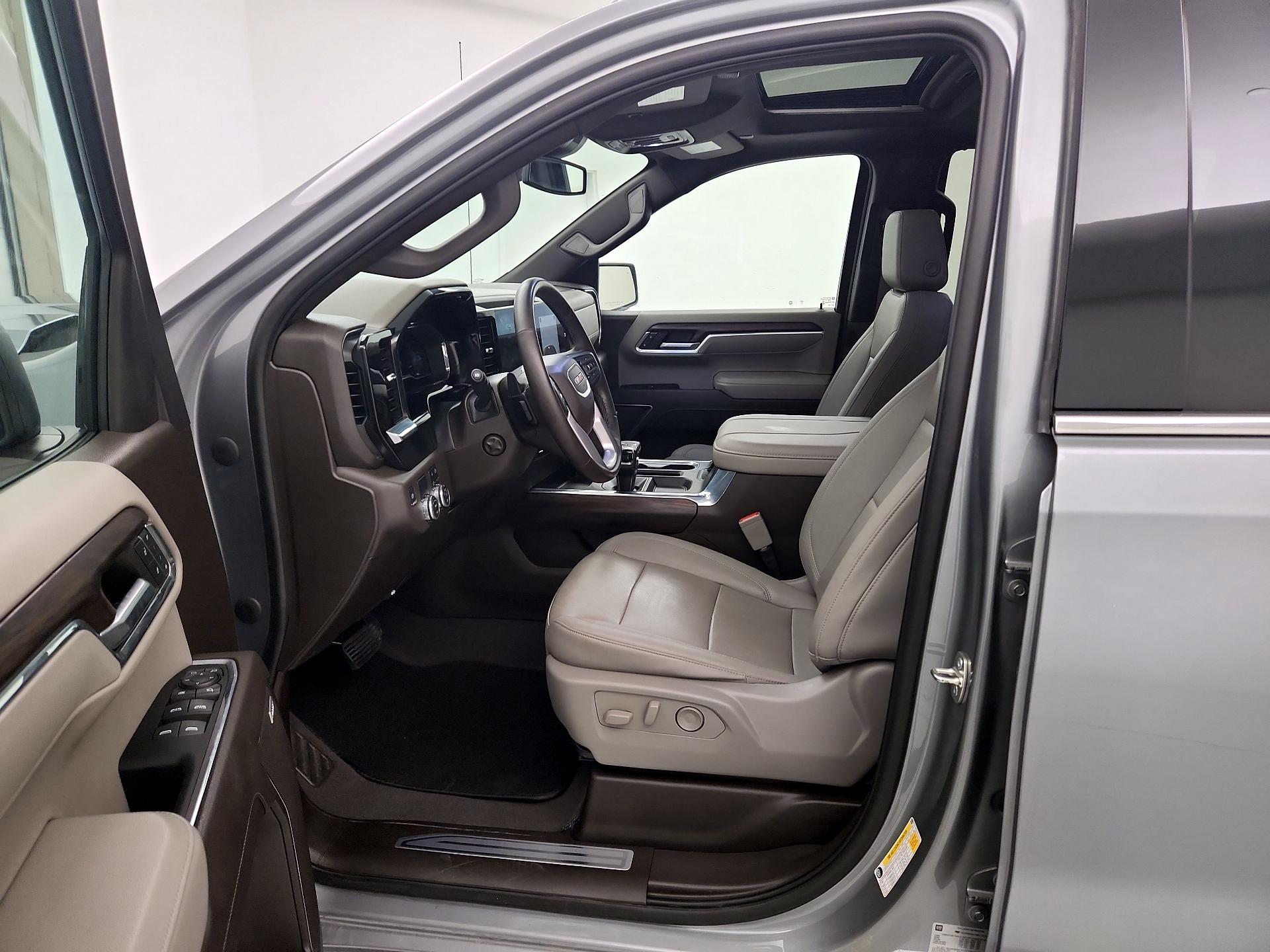 Thumbnail: 2024 GMC Sierra 1500 - 11