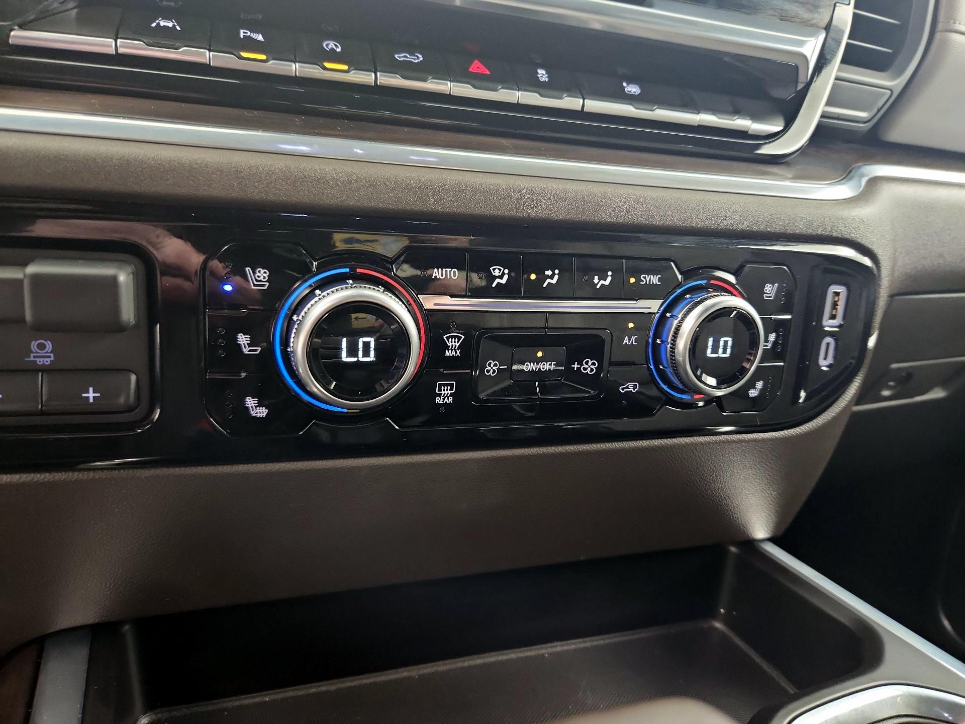 Thumbnail: 2024 GMC Sierra 1500 - 16