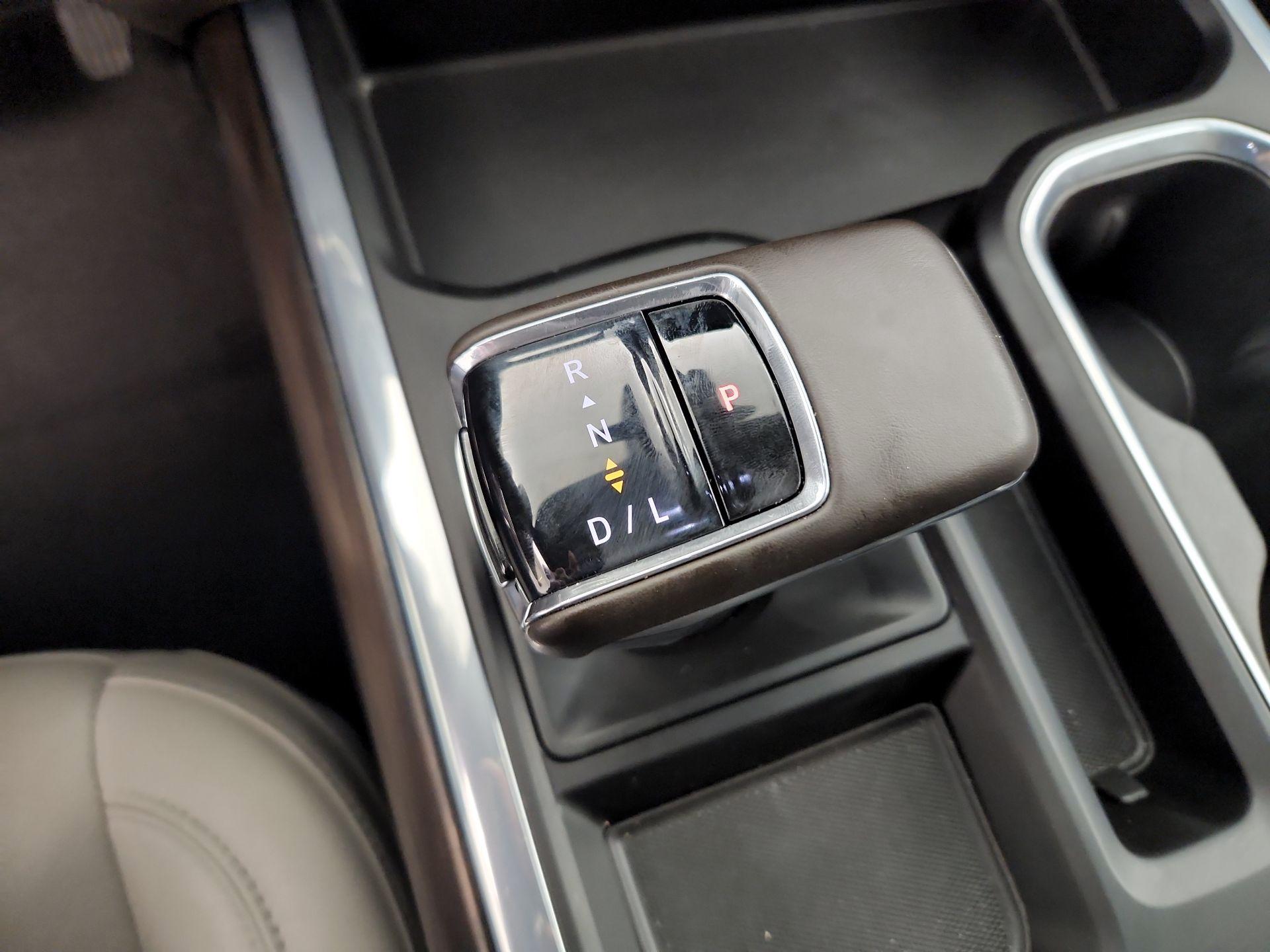 Thumbnail: 2024 GMC Sierra 1500 - 17