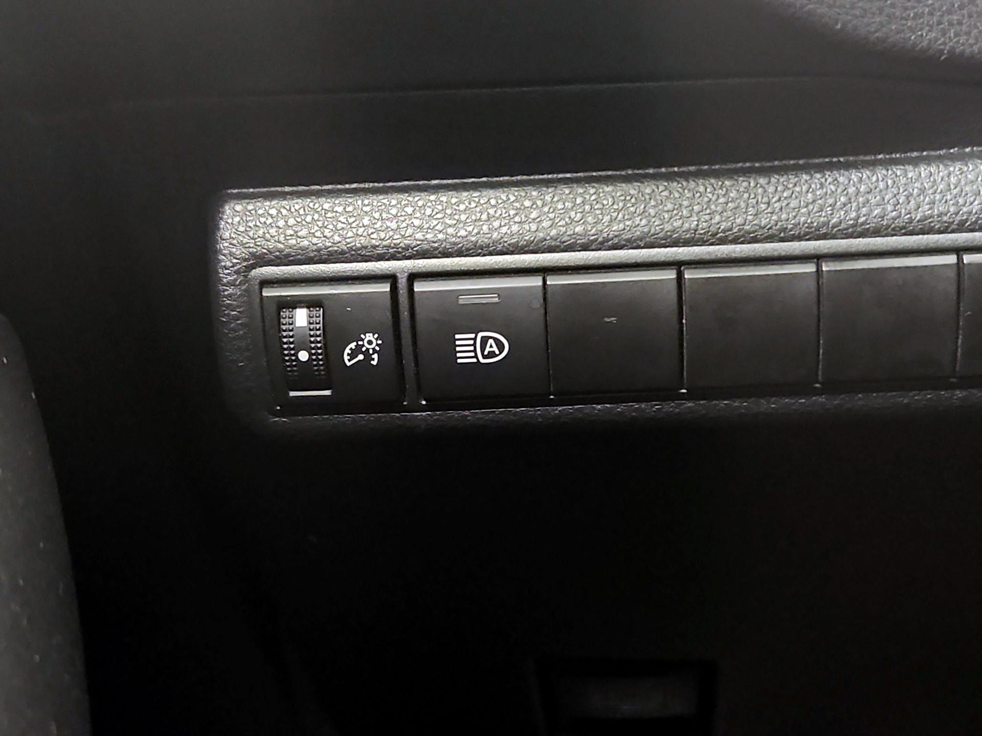 Thumbnail: 2024 Toyota Corolla - 13