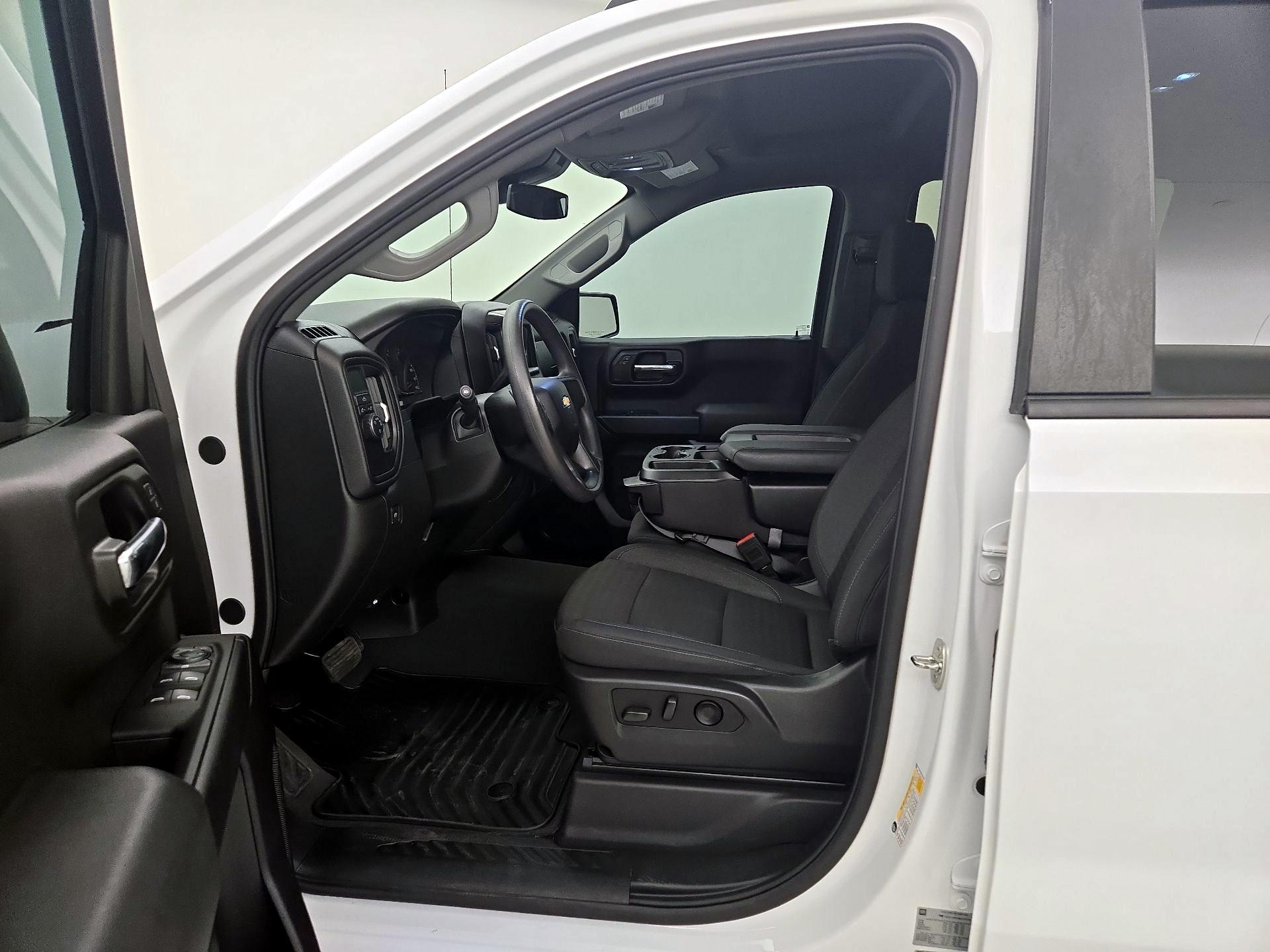 Thumbnail: 2024 Chevrolet Silverado 1500 - 11