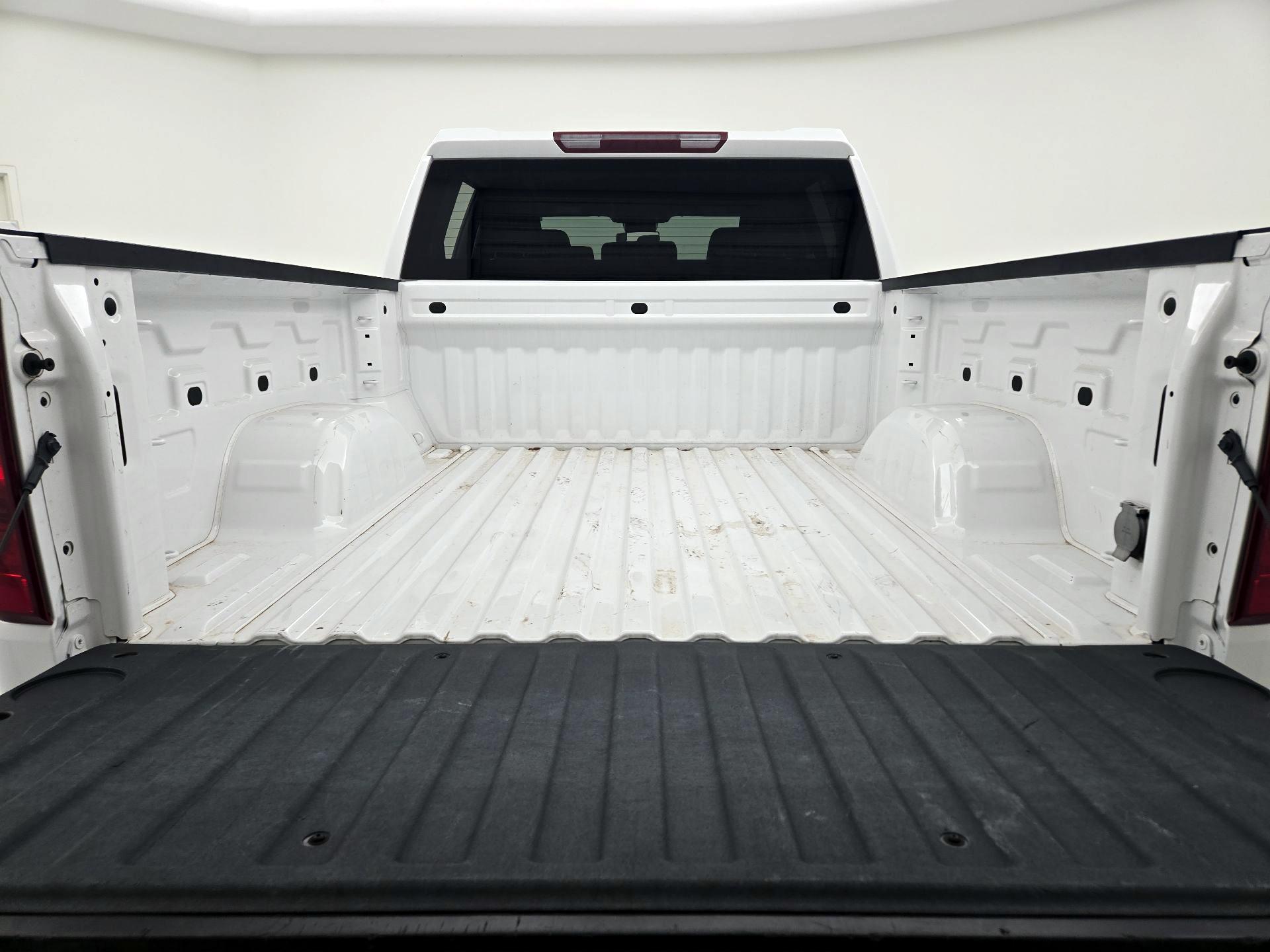 Thumbnail: 2024 Chevrolet Silverado 1500 - 20