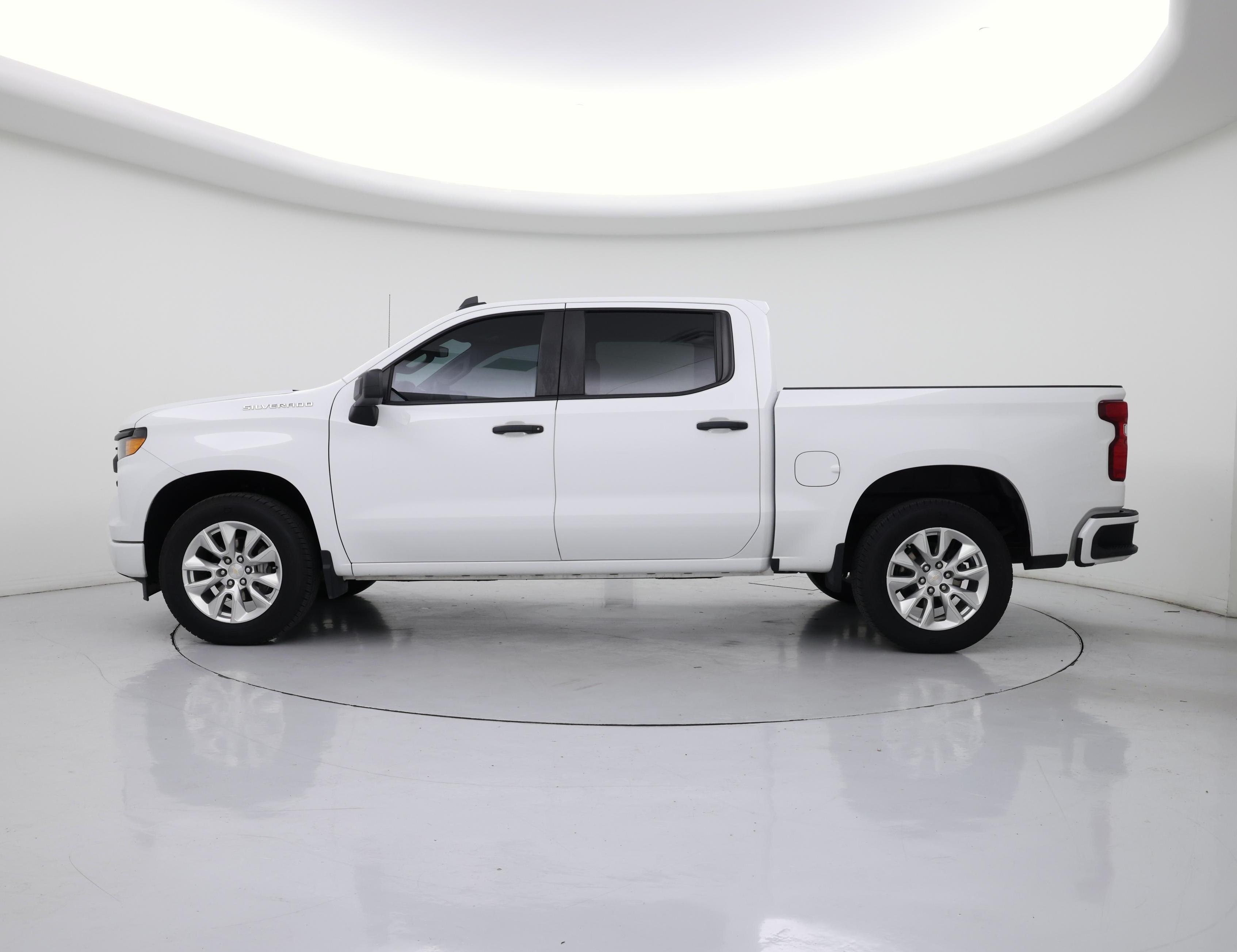 Thumbnail: 2024 Chevrolet Silverado 1500 - 3