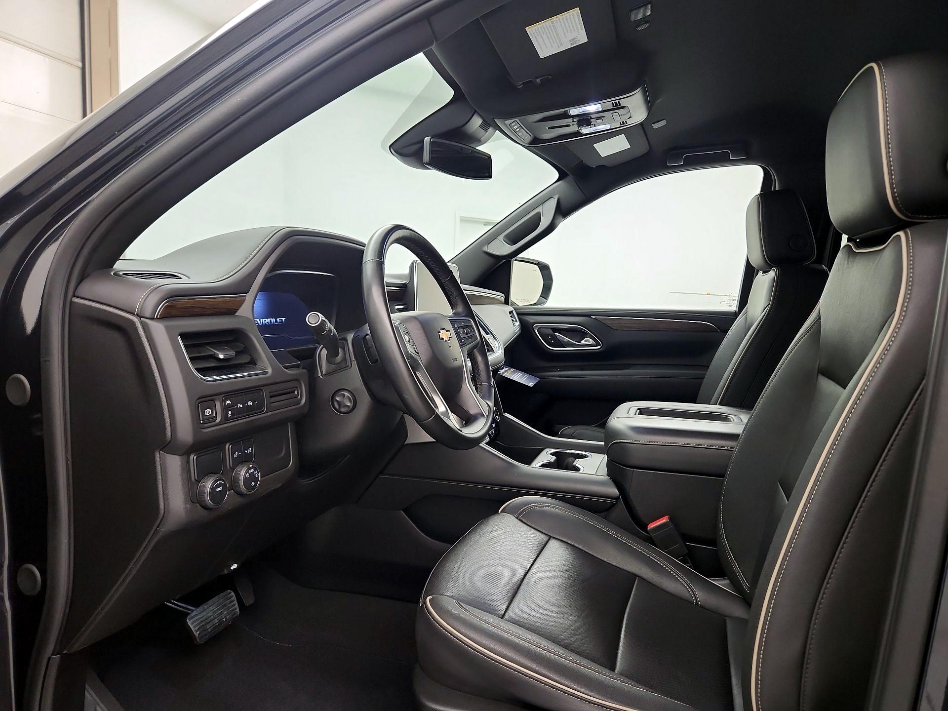 Thumbnail: 2023 Chevrolet Suburban - 11