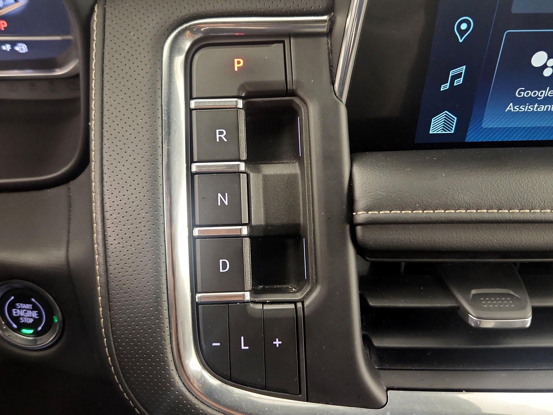 Thumbnail: 2023 Chevrolet Suburban - 18