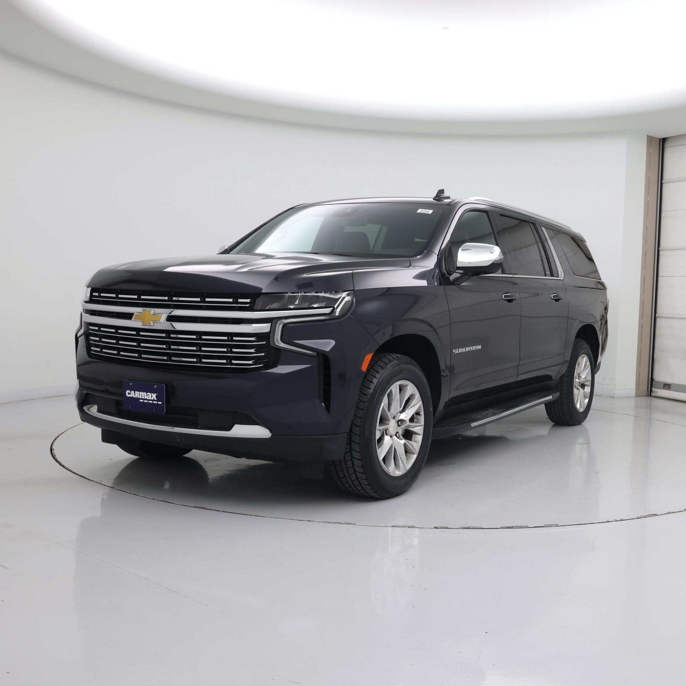 Thumbnail: 2023 Chevrolet Suburban - 4