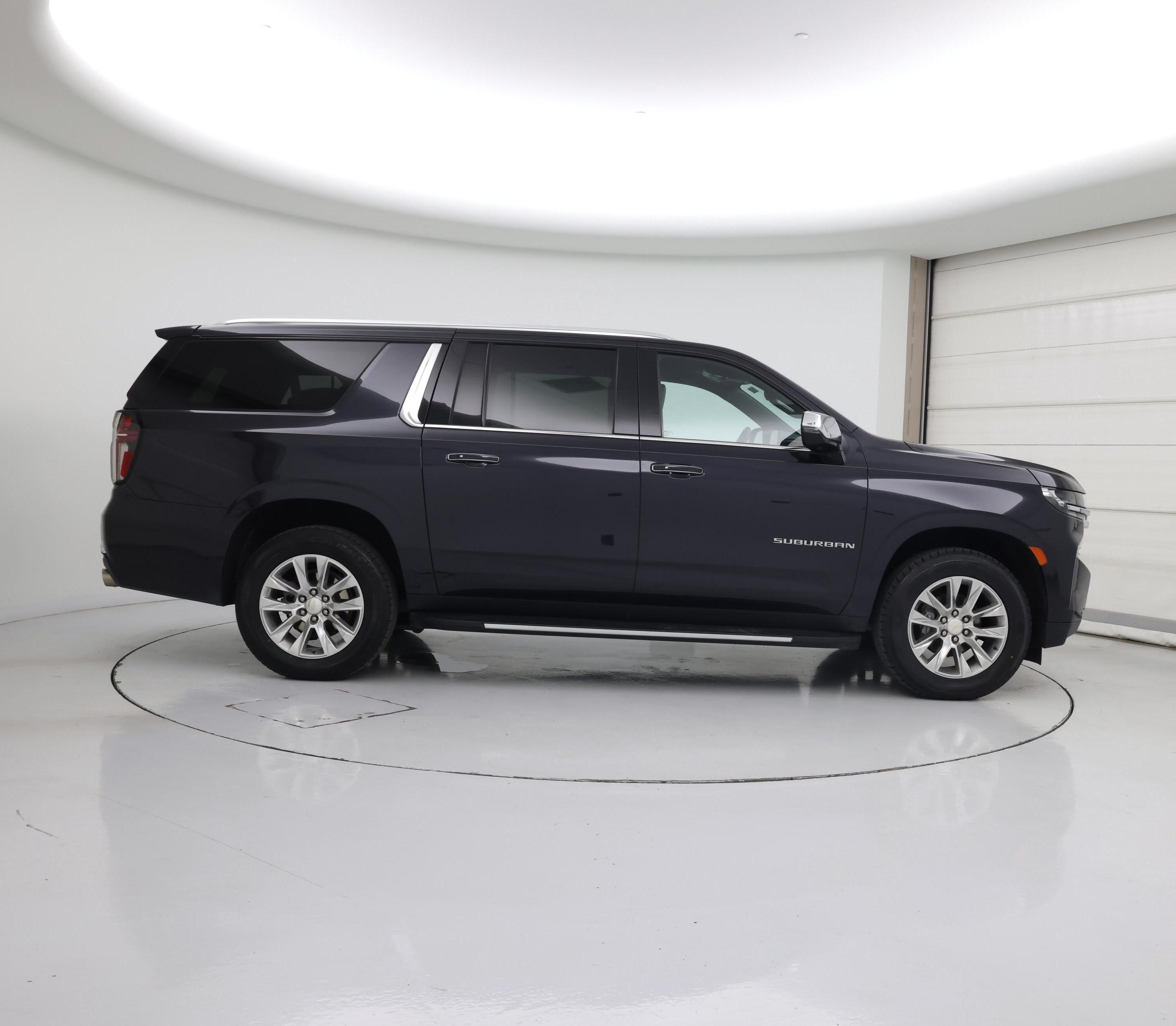 Thumbnail: 2023 Chevrolet Suburban - 7