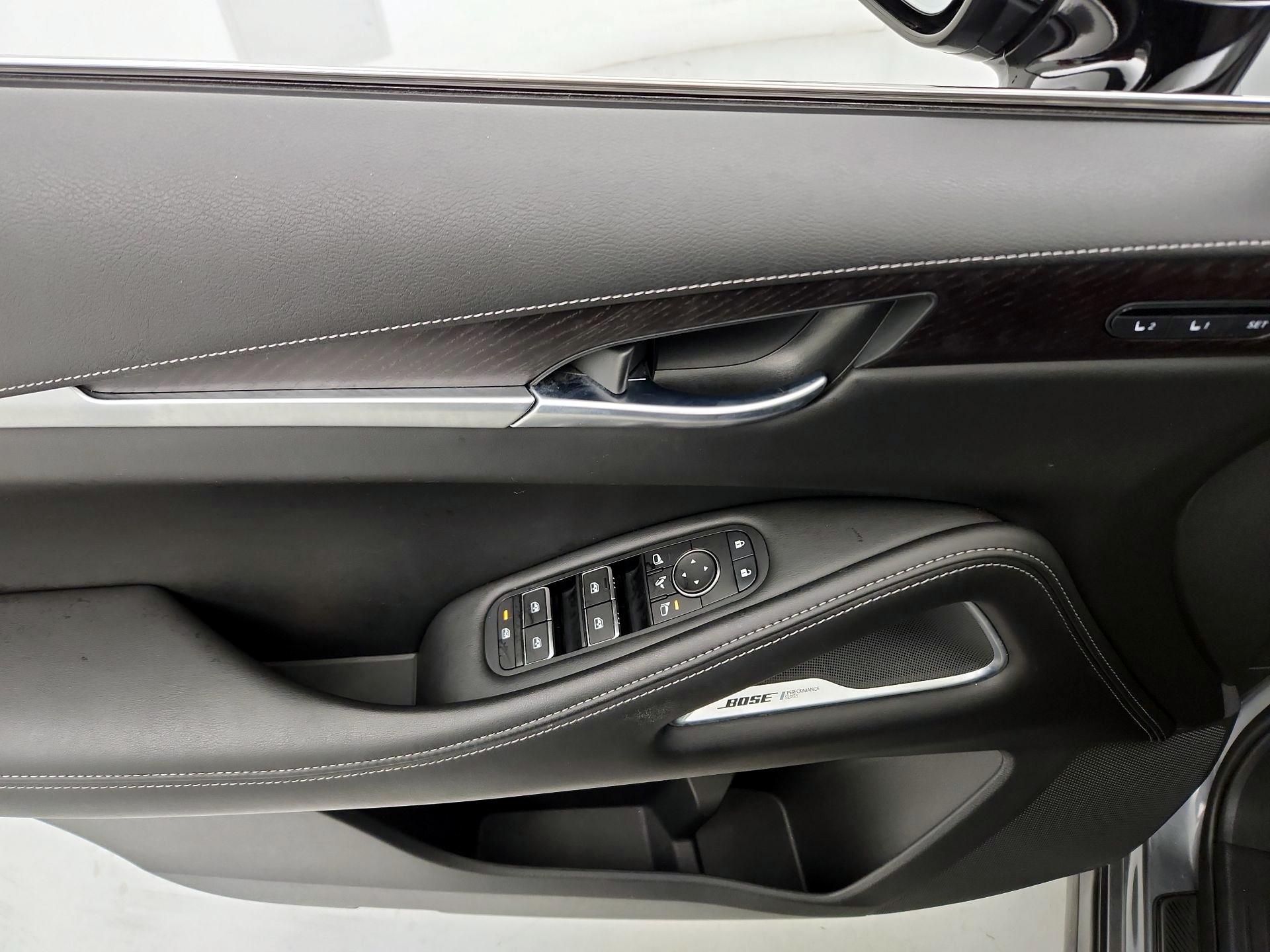 Thumbnail: 2023 INFINITI QX60 - 12