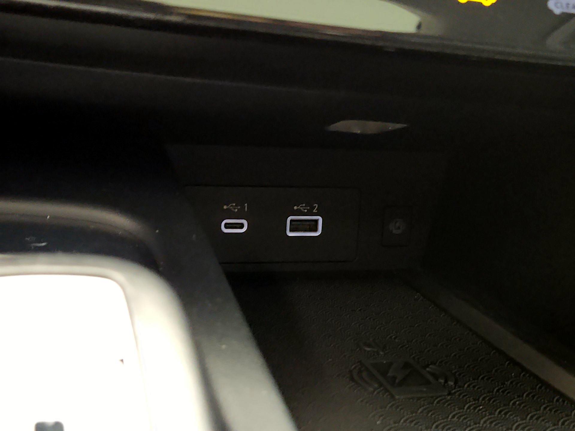 Thumbnail: 2023 INFINITI QX60 - 19