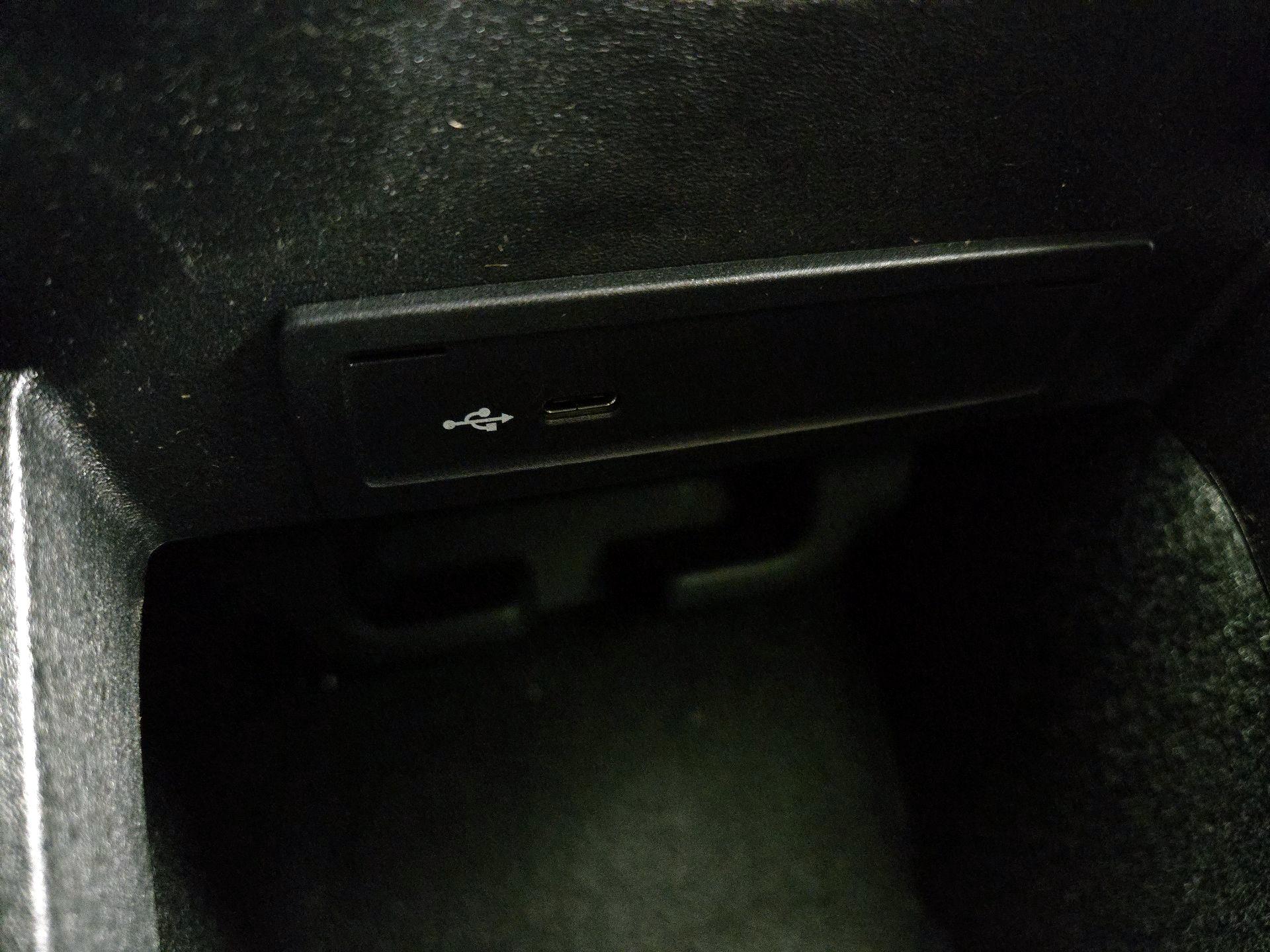 Thumbnail: 2020 Mercedes-Benz GLE - 19