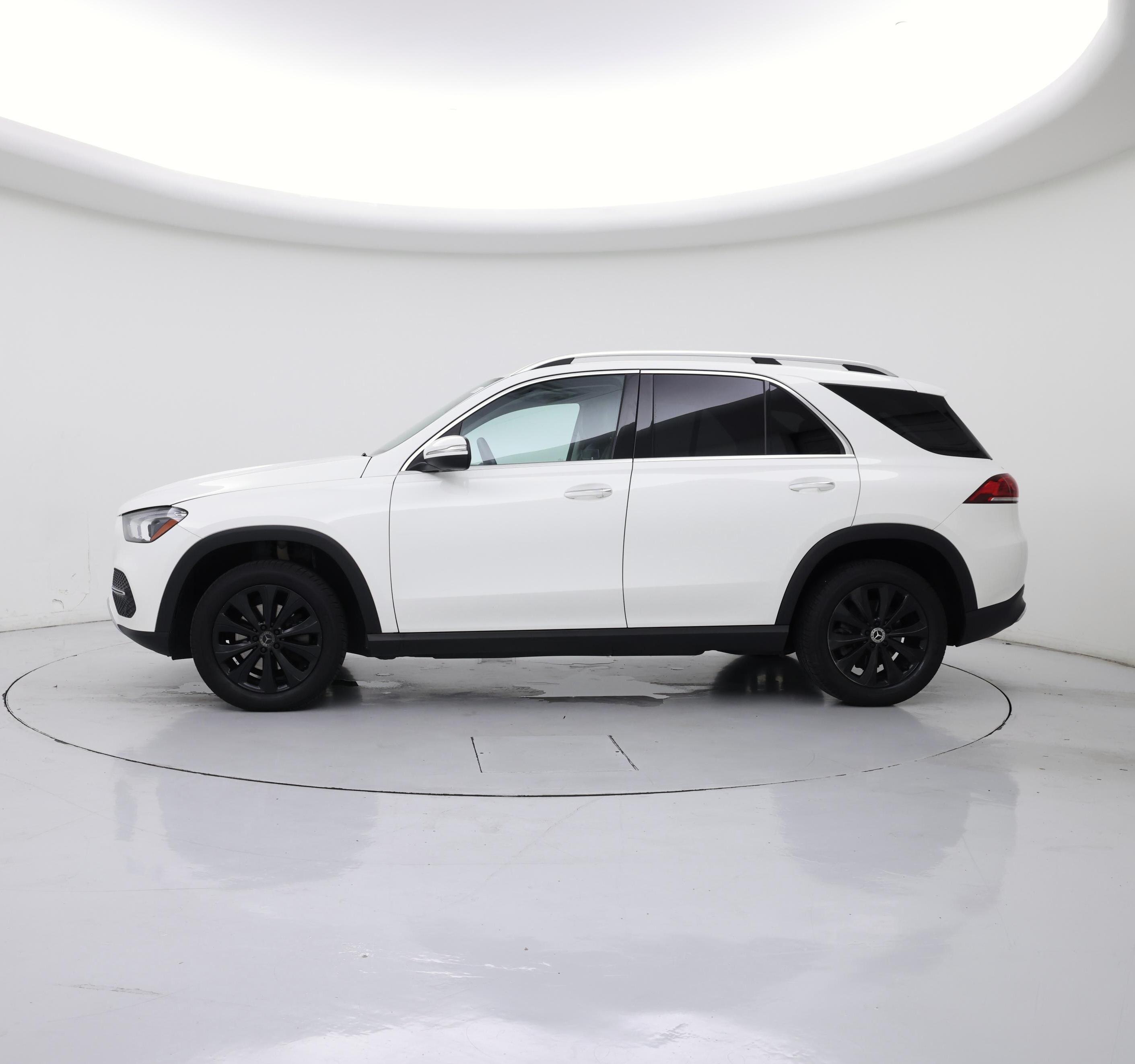 Thumbnail: 2020 Mercedes-Benz GLE - 3