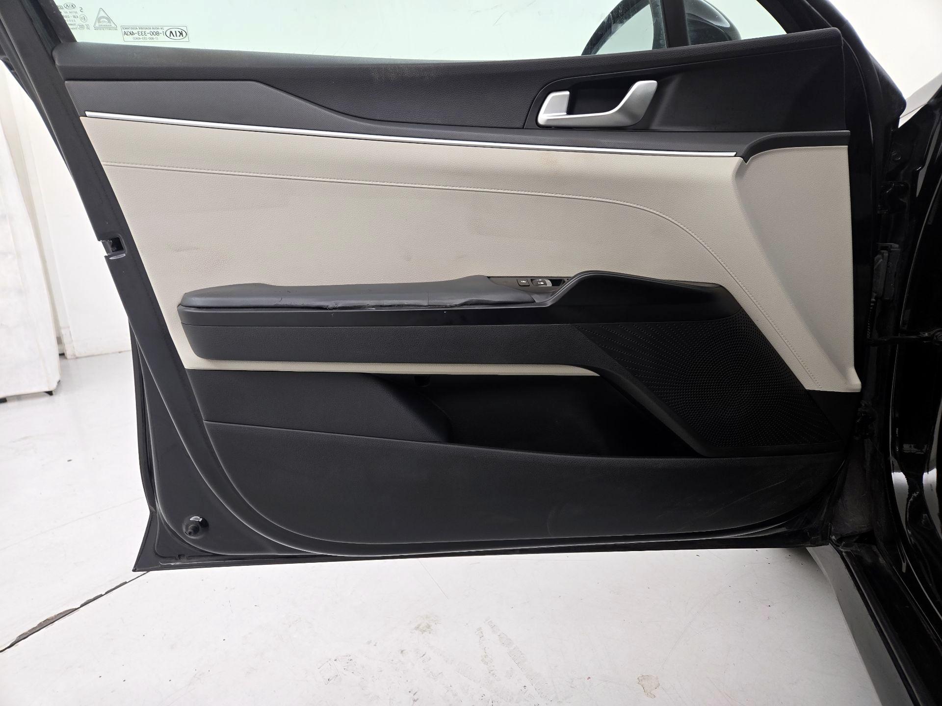 Thumbnail: 2021 Kia K5 - 12