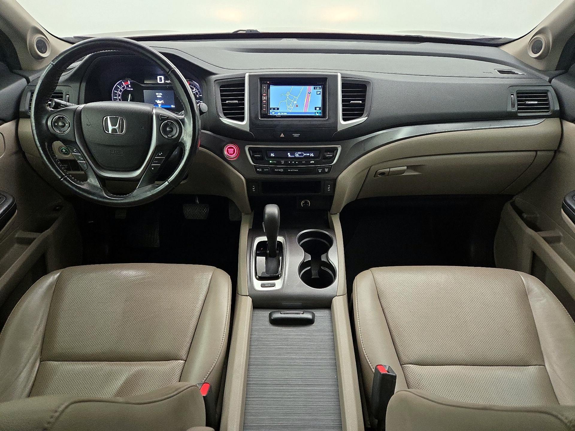 Thumbnail: 2017 Honda Ridgeline - 9