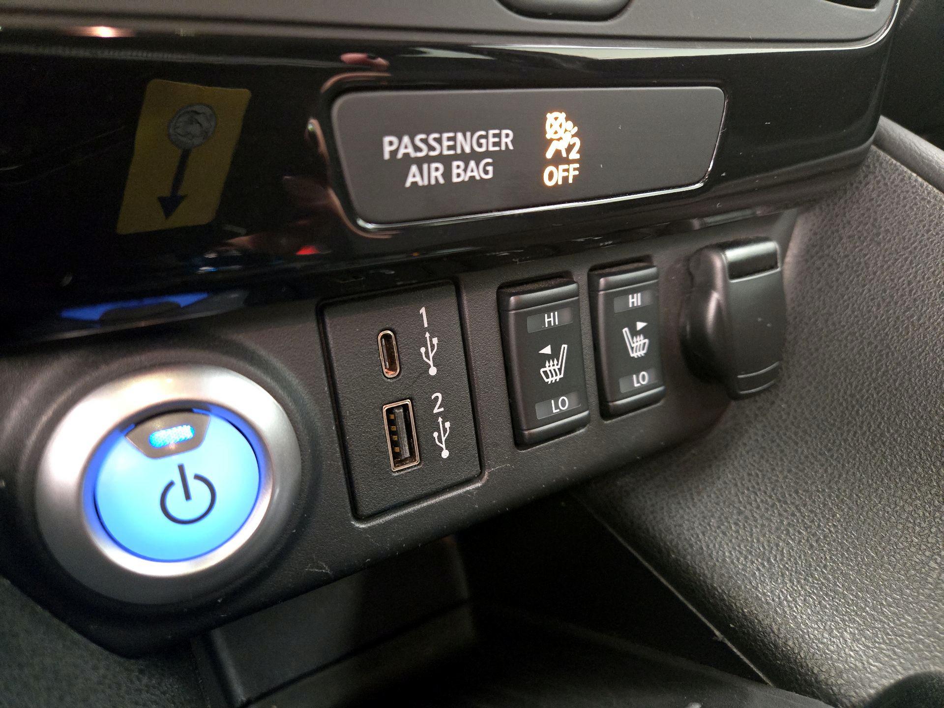 Thumbnail: 2020 Nissan Leaf - 19