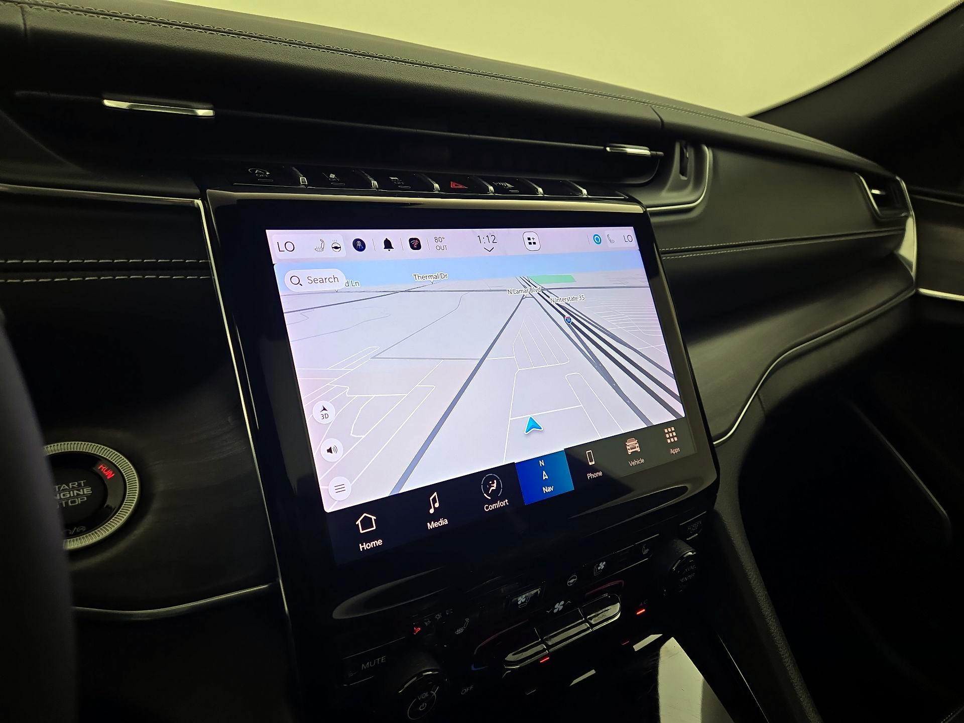 Thumbnail: 2023 Jeep Grand Cherokee - 14