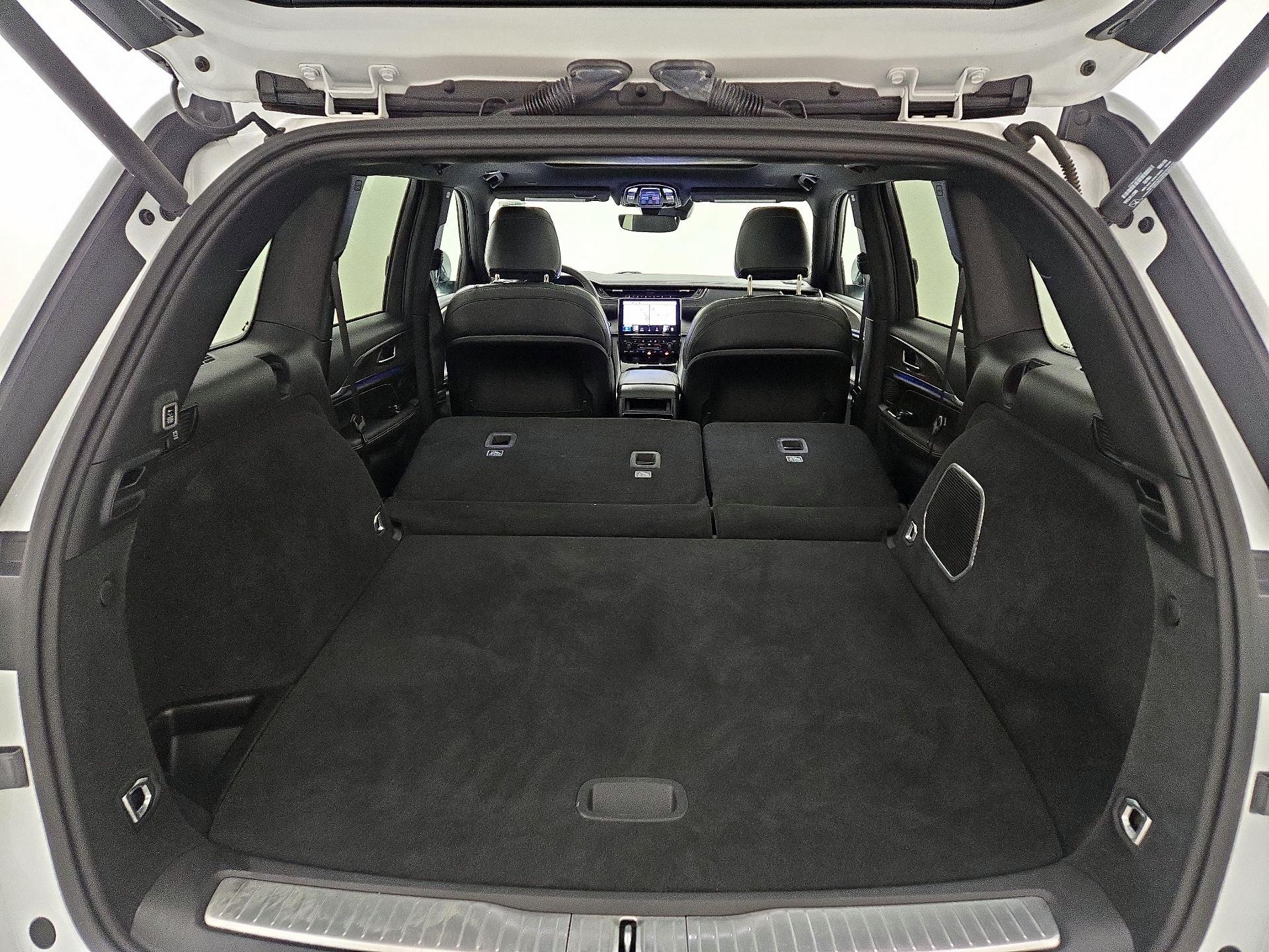 Thumbnail: 2023 Jeep Grand Cherokee - 19