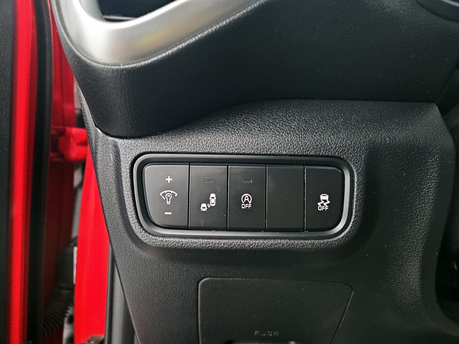 Thumbnail: 2020 Kia Soul - 13