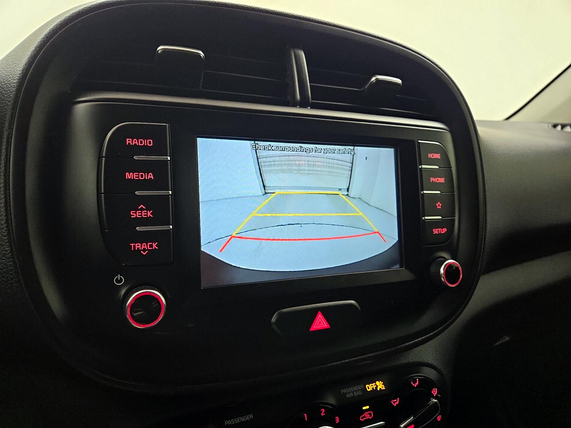 Thumbnail: 2020 Kia Soul - 14