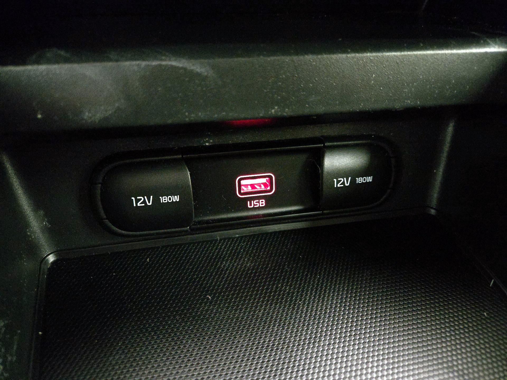 Thumbnail: 2020 Kia Soul - 18