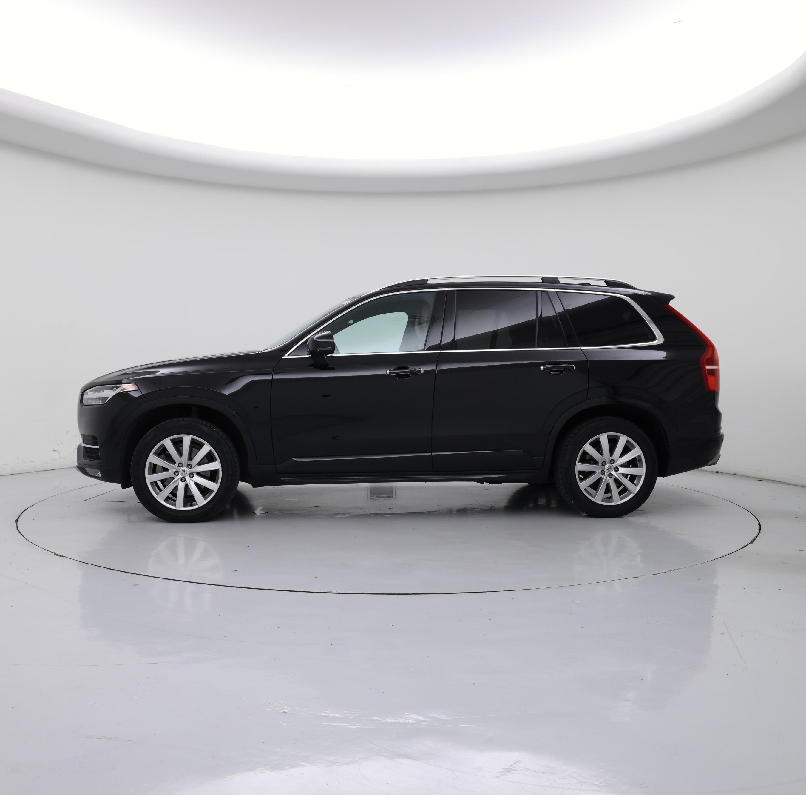 Thumbnail: 2017 Volvo XC90 - 3