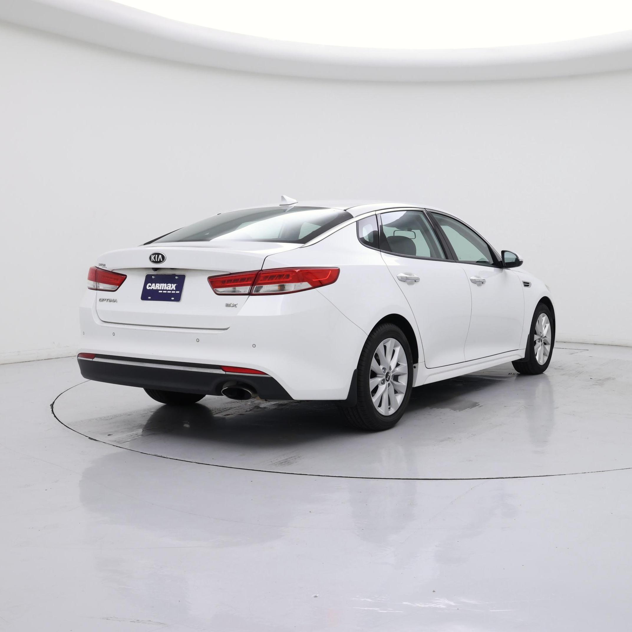 Thumbnail: 2018 Kia Optima - 8