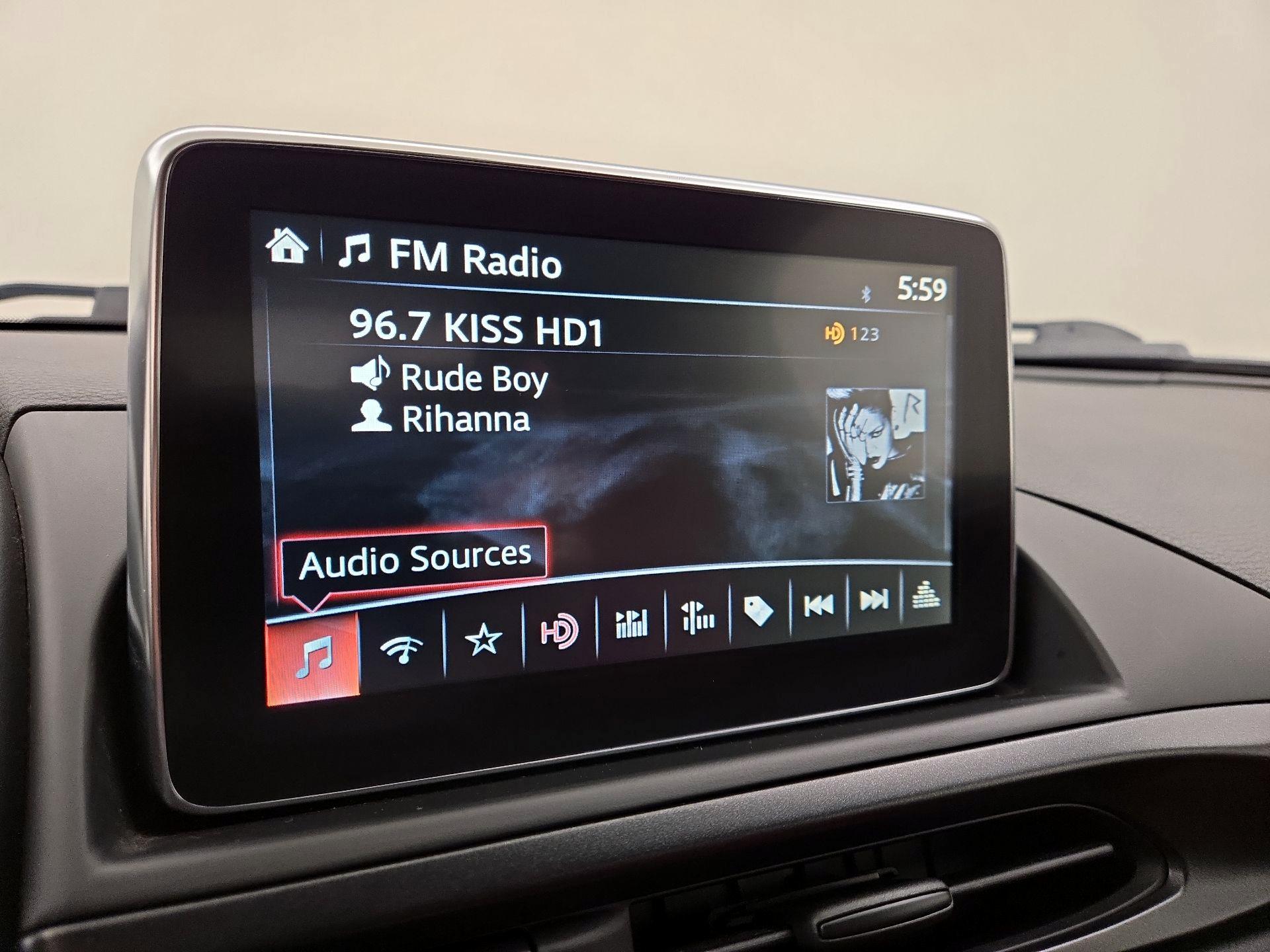 Thumbnail: 2018 Fiat 124 Spider - 16