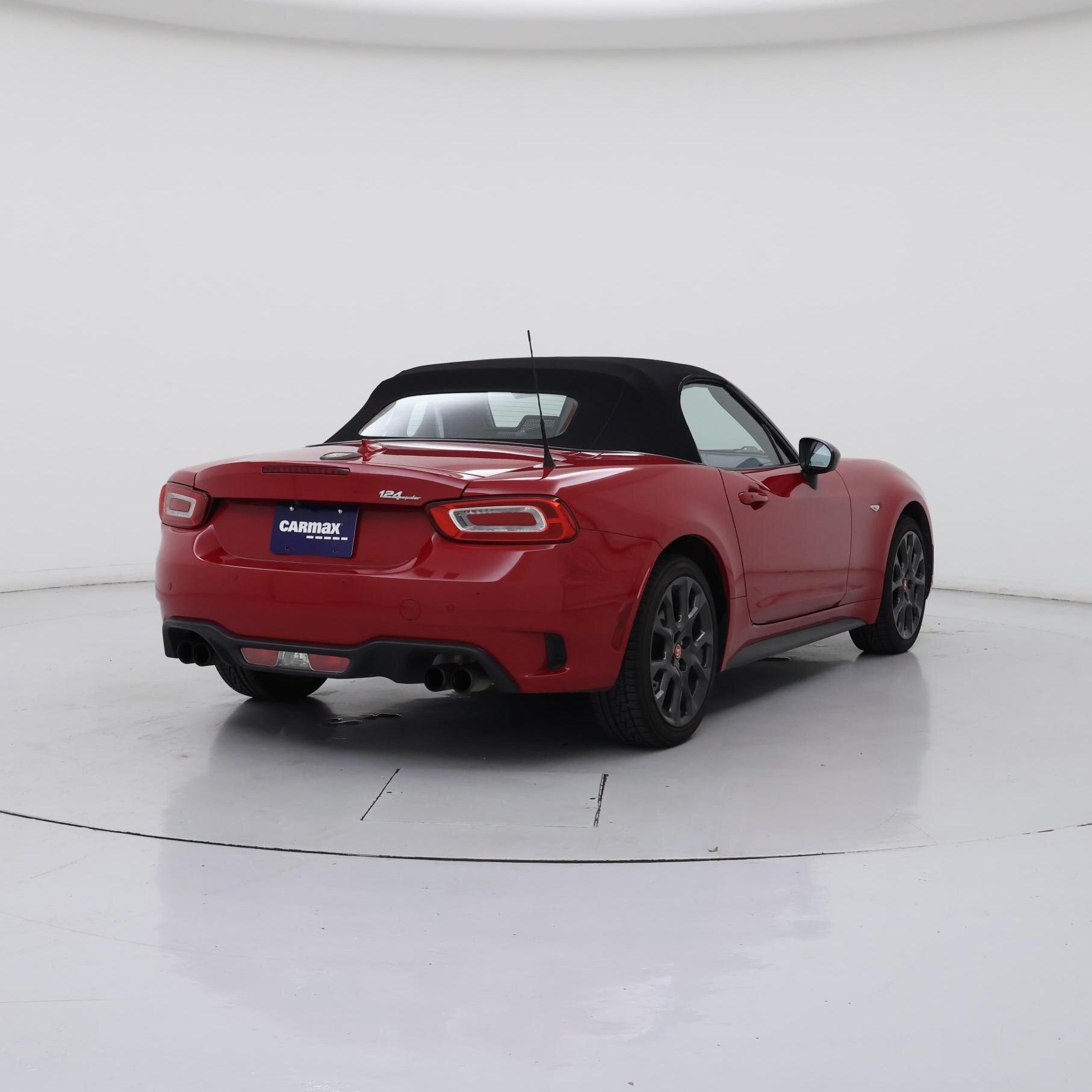 Thumbnail: 2018 Fiat 124 Spider - 8