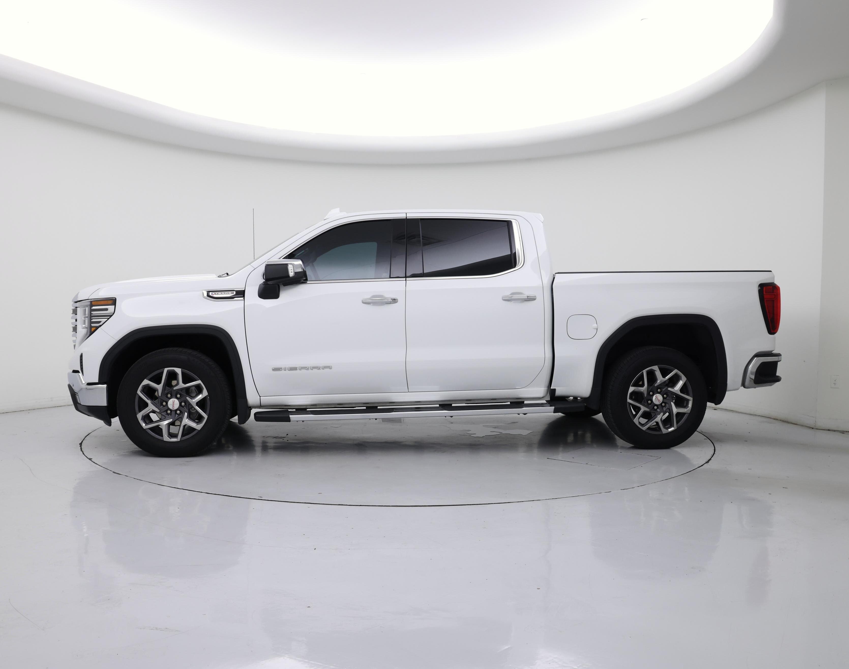 Thumbnail: 2024 GMC Sierra 1500 - 3