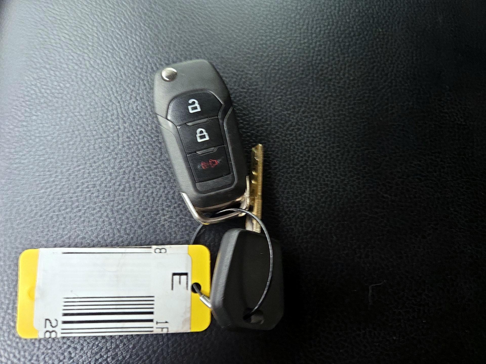 Thumbnail: 2017 Ford F-150 - 20