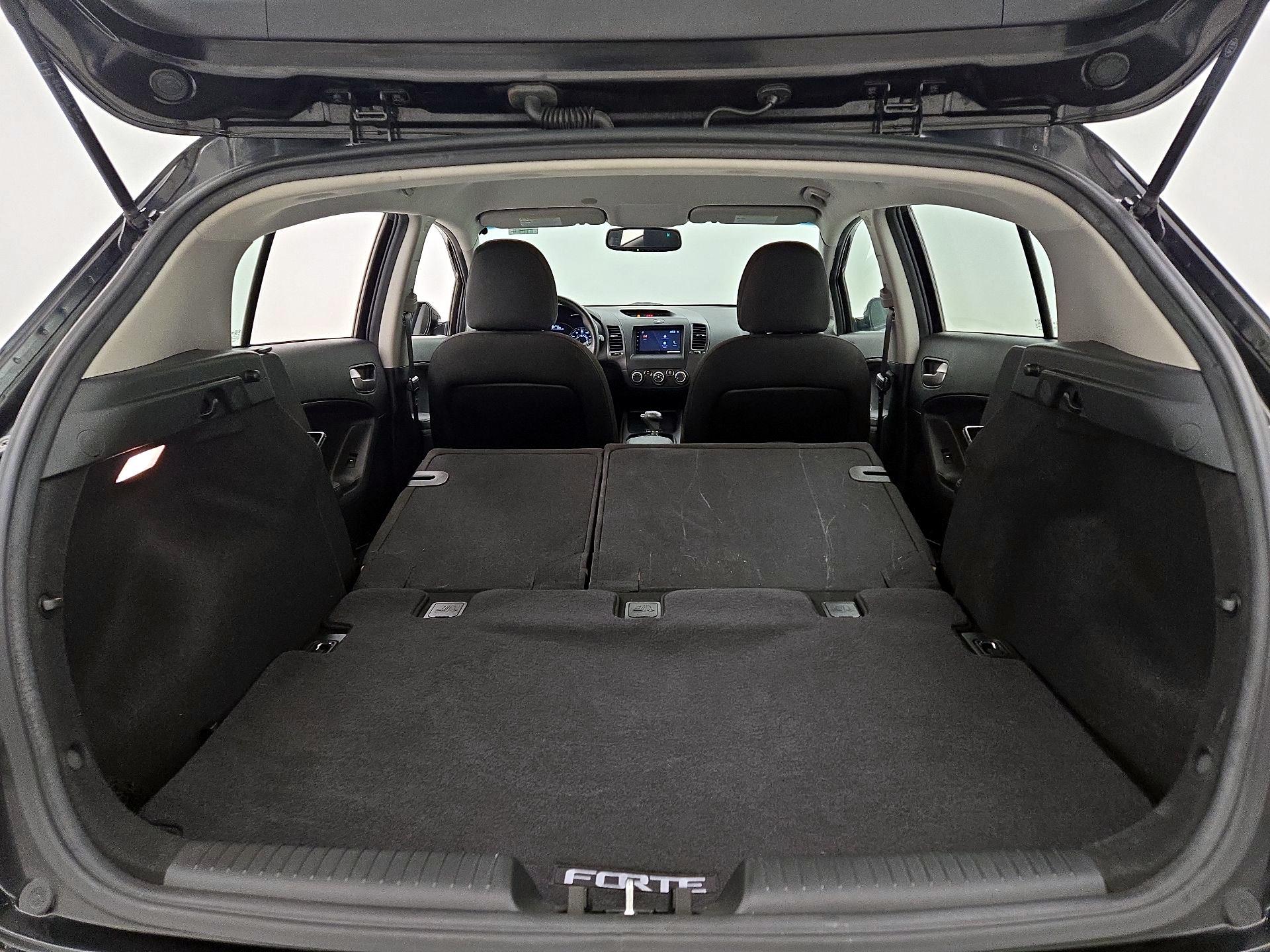 Thumbnail: 2018 Kia Forte - 20