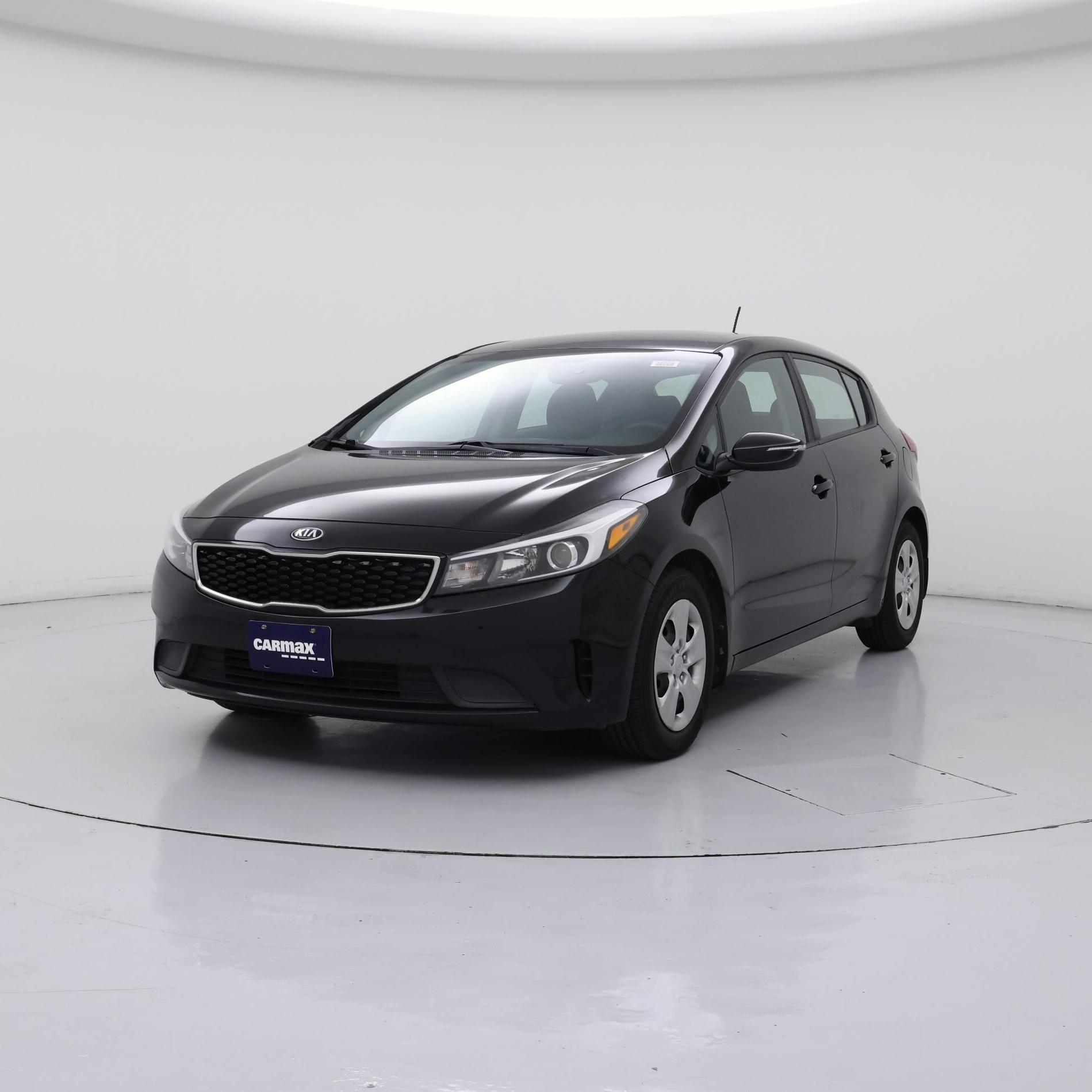 Thumbnail: 2018 Kia Forte - 4