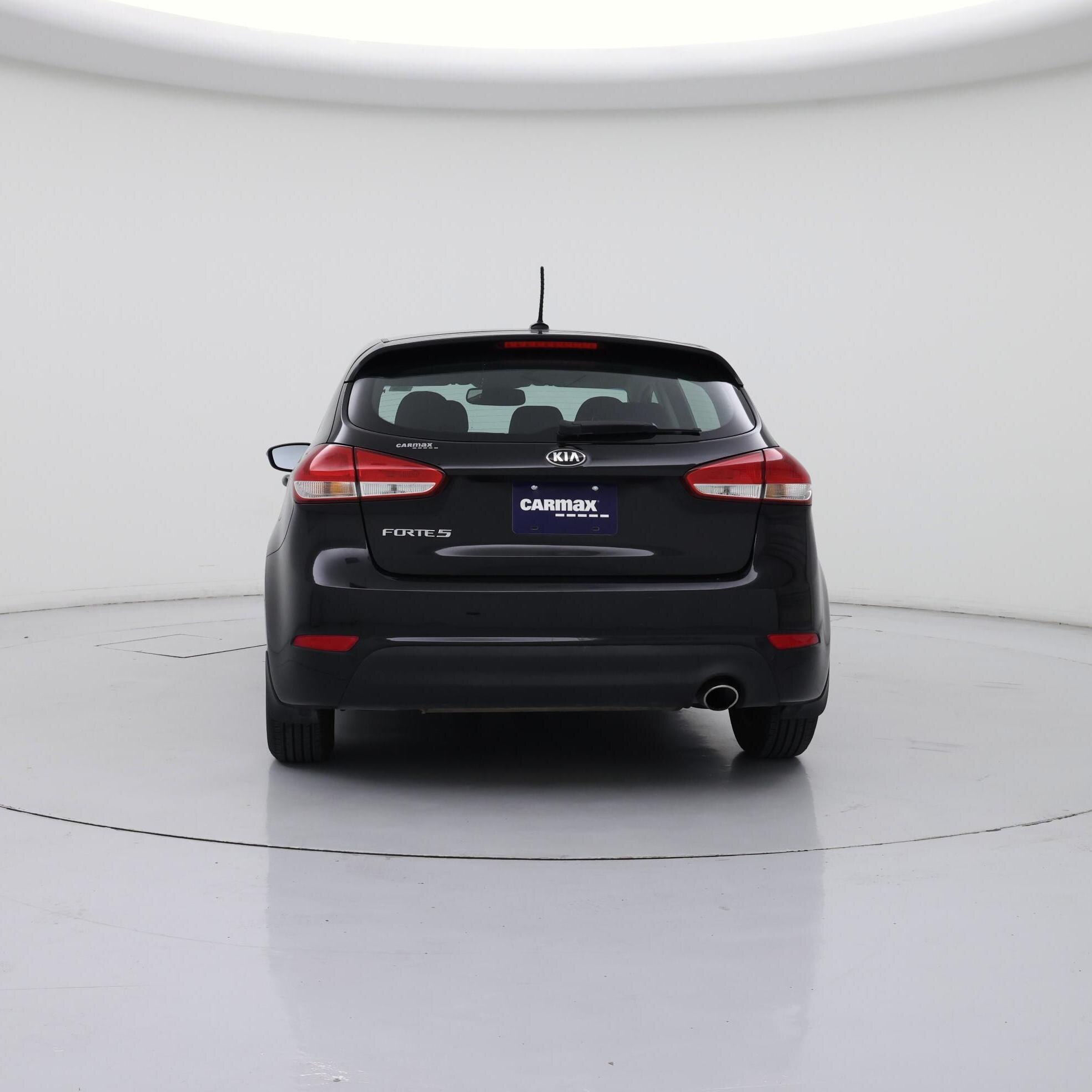 Thumbnail: 2018 Kia Forte - 6