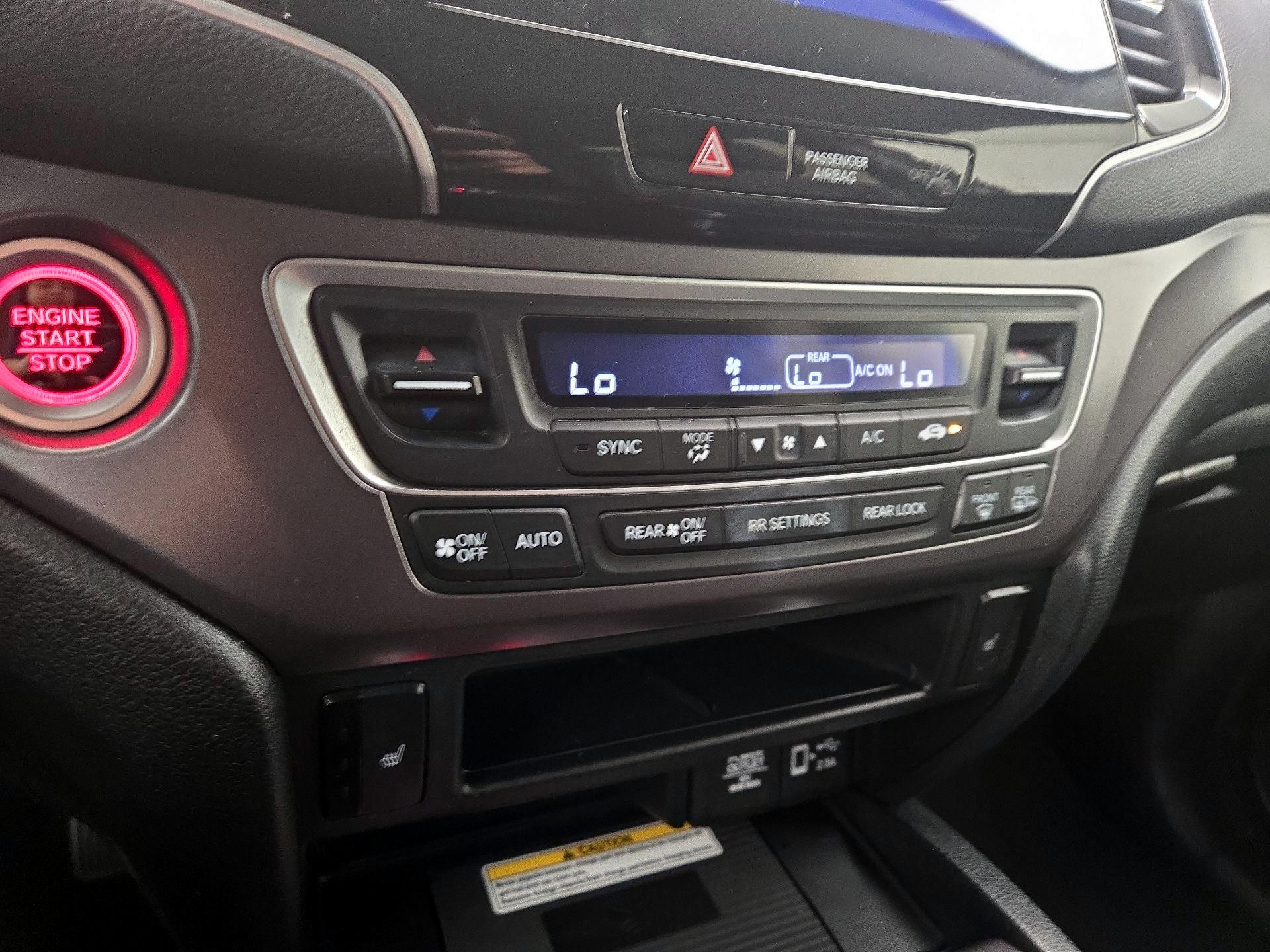 Thumbnail: 2021 Honda Pilot - 16