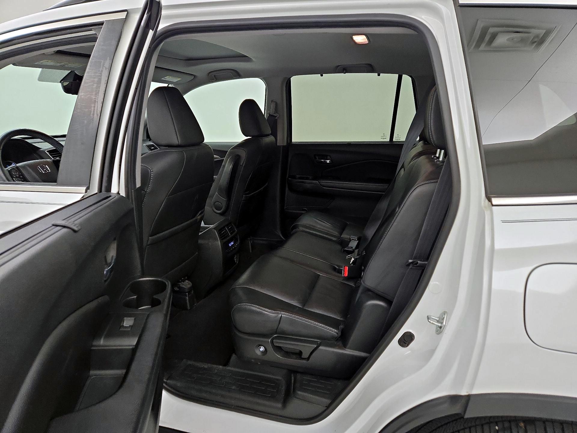 Thumbnail: 2021 Honda Pilot - 20