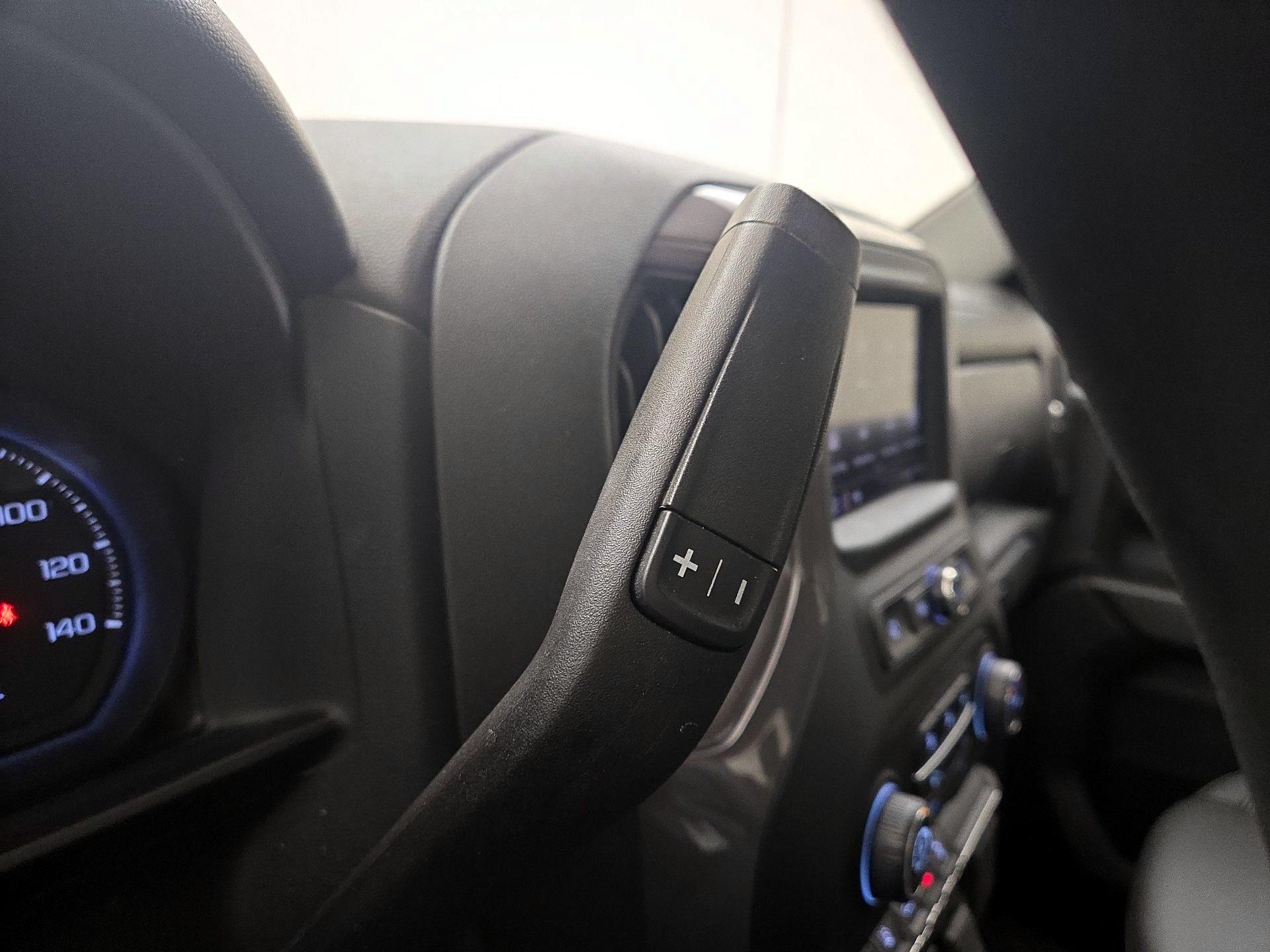 Thumbnail: 2024 Chevrolet Silverado 3500 - 17