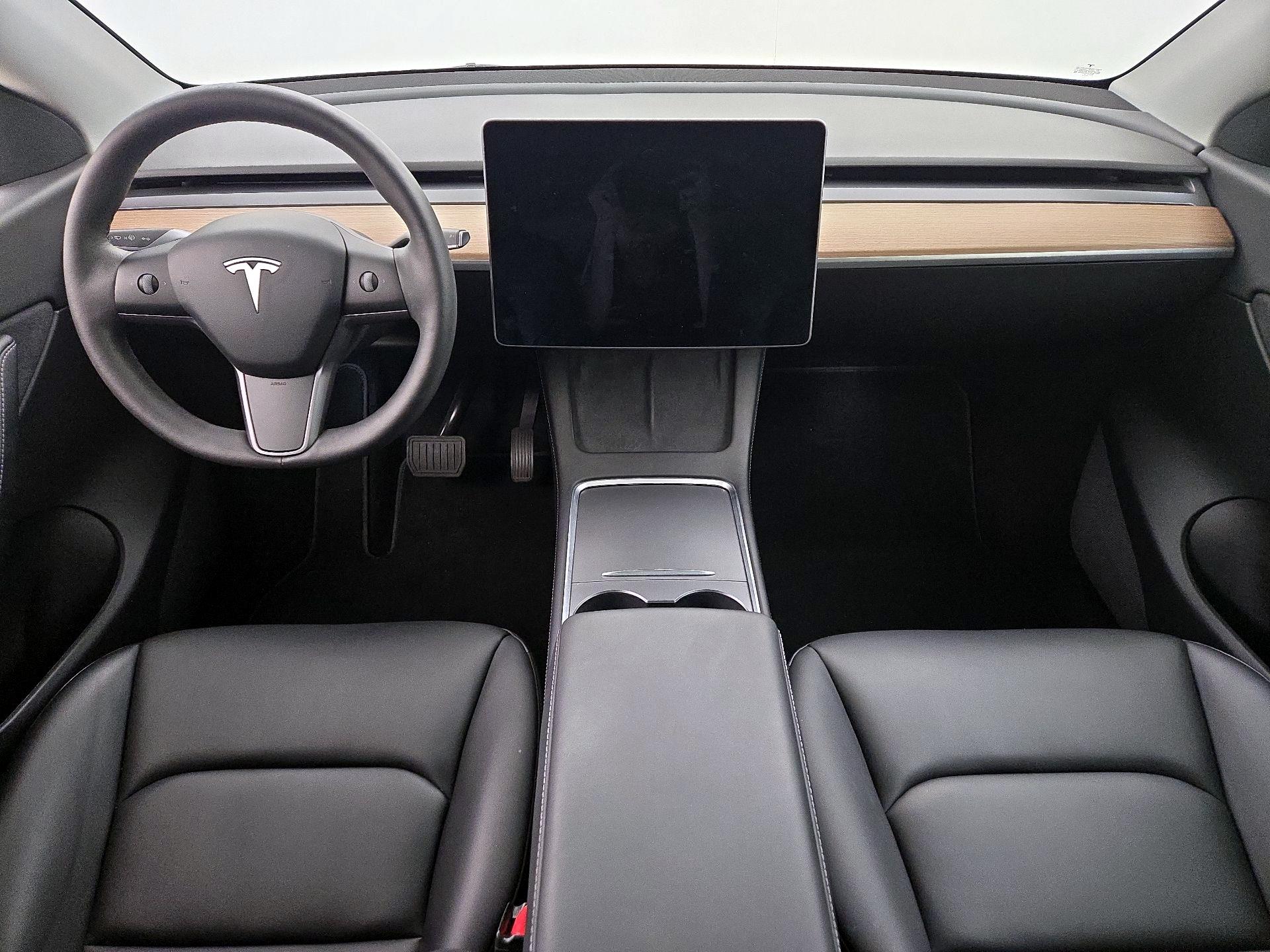 Thumbnail: 2022 Tesla Model Y - 9