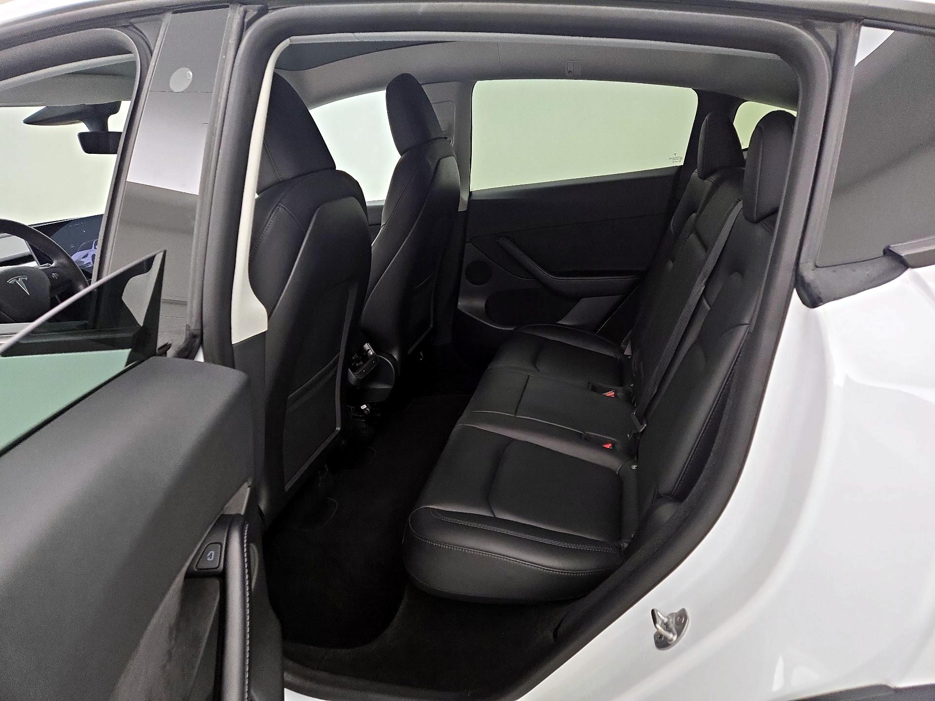 Thumbnail: 2022 Tesla Model Y - 19