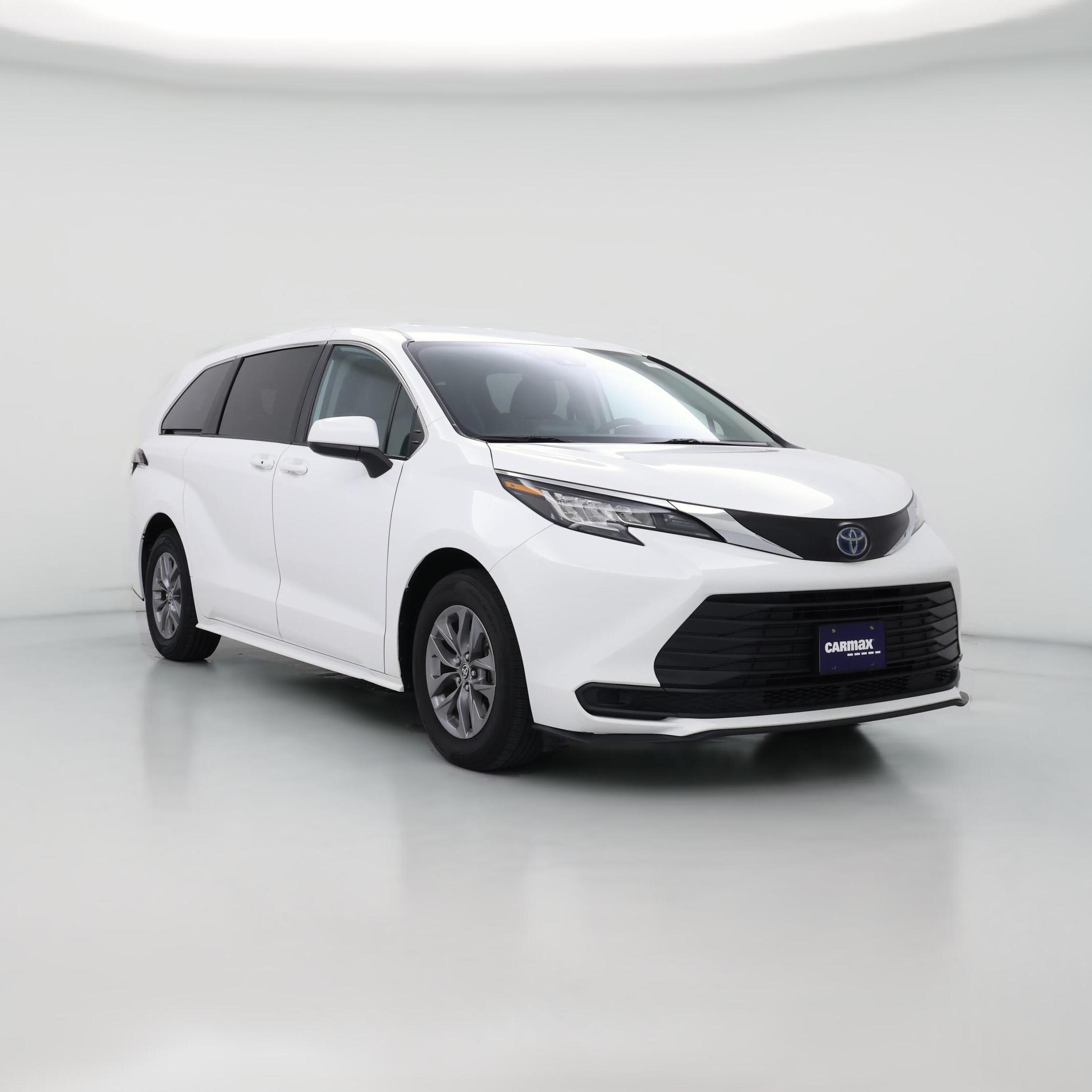 Thumbnail: 2023 Toyota Sienna - 1