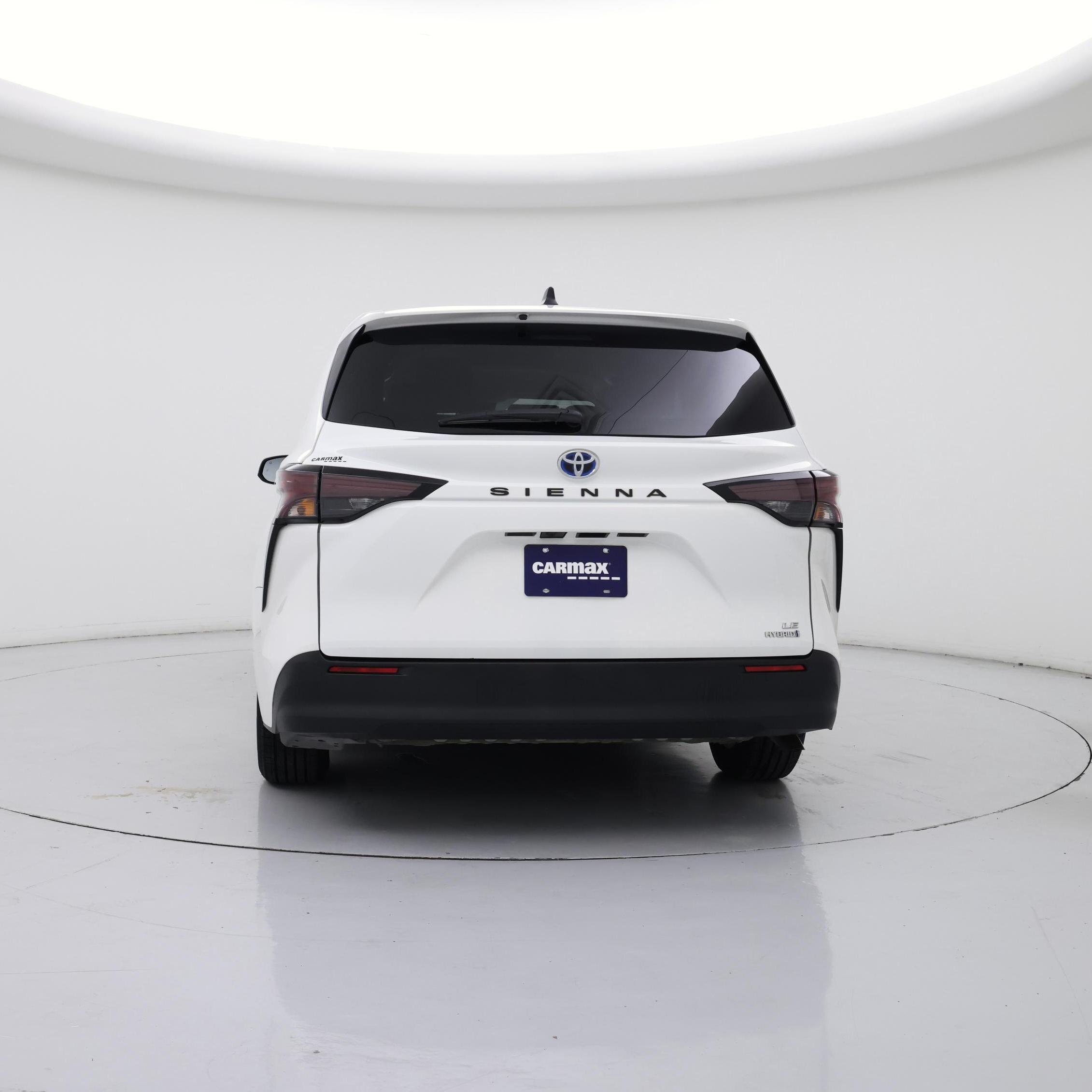 Thumbnail: 2023 Toyota Sienna - 6